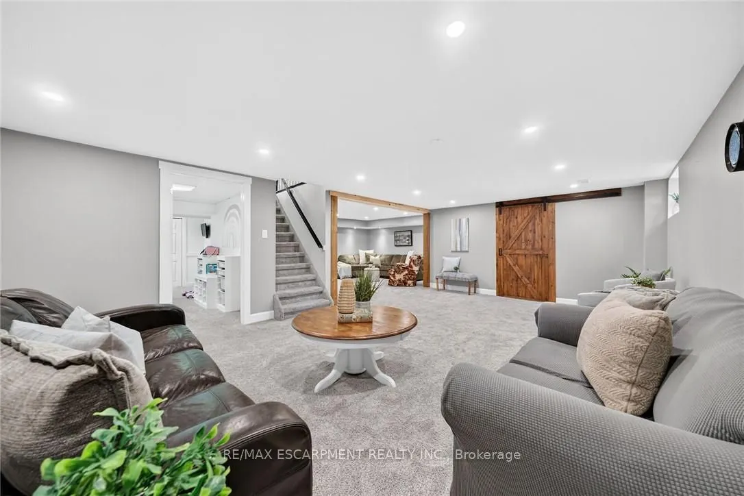 225 Maccrae Drive