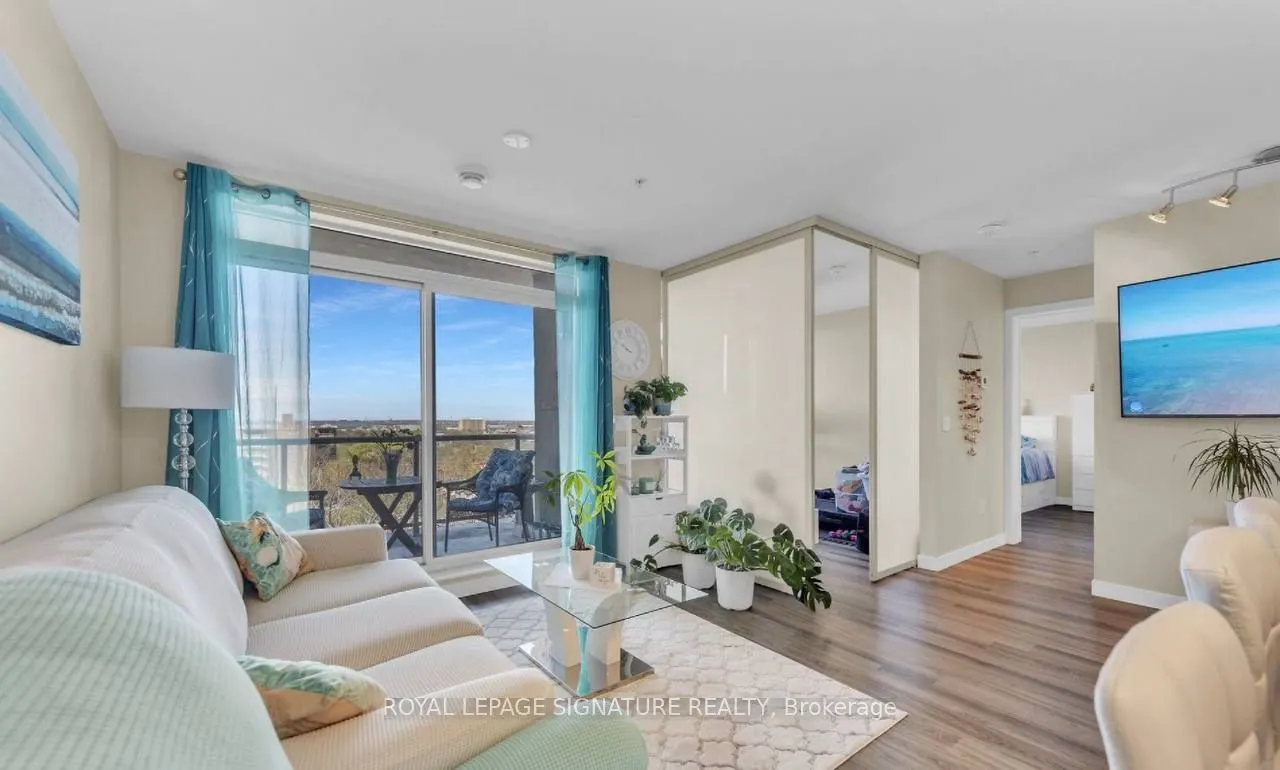 467 Charlton Street #405