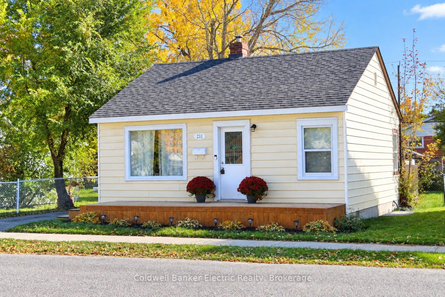 231 Woodbine Avenue