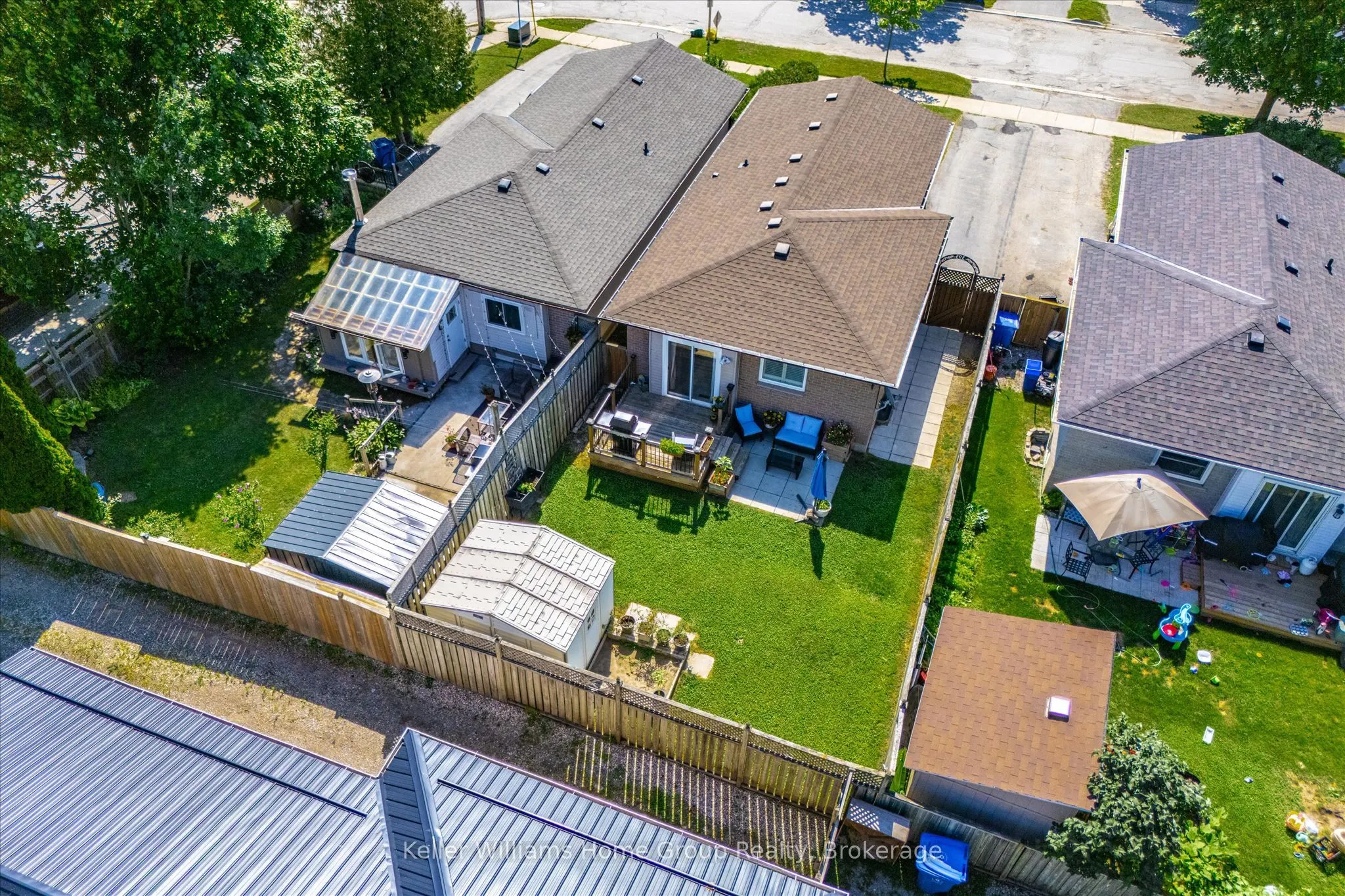 395 Strathallan Street