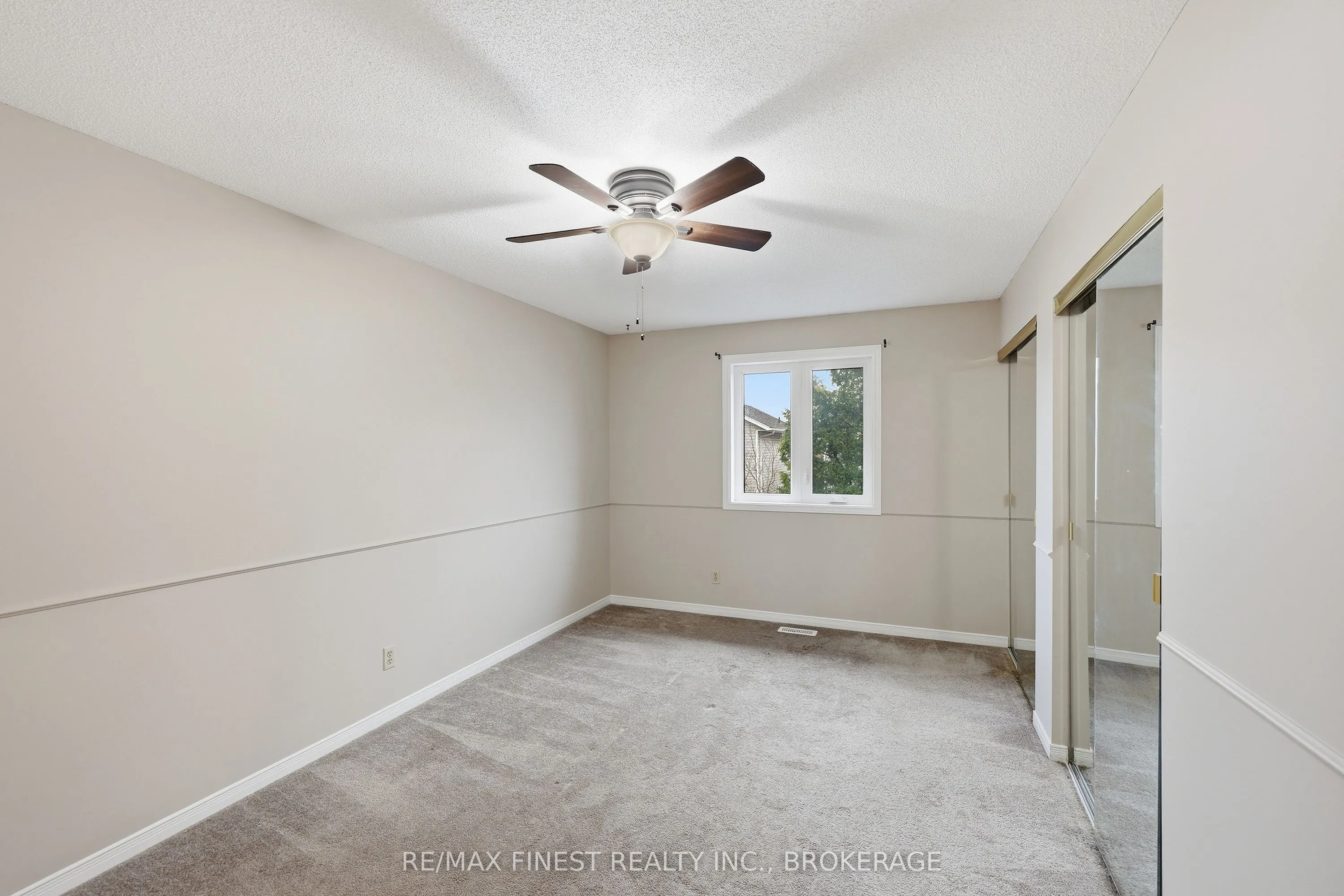 870 WALKER Court