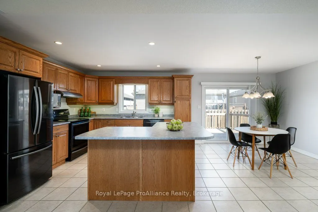 35 Forest Valley Drive