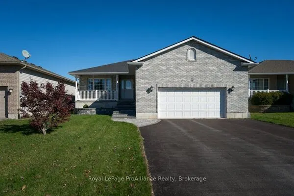 35 Forest Valley Drive