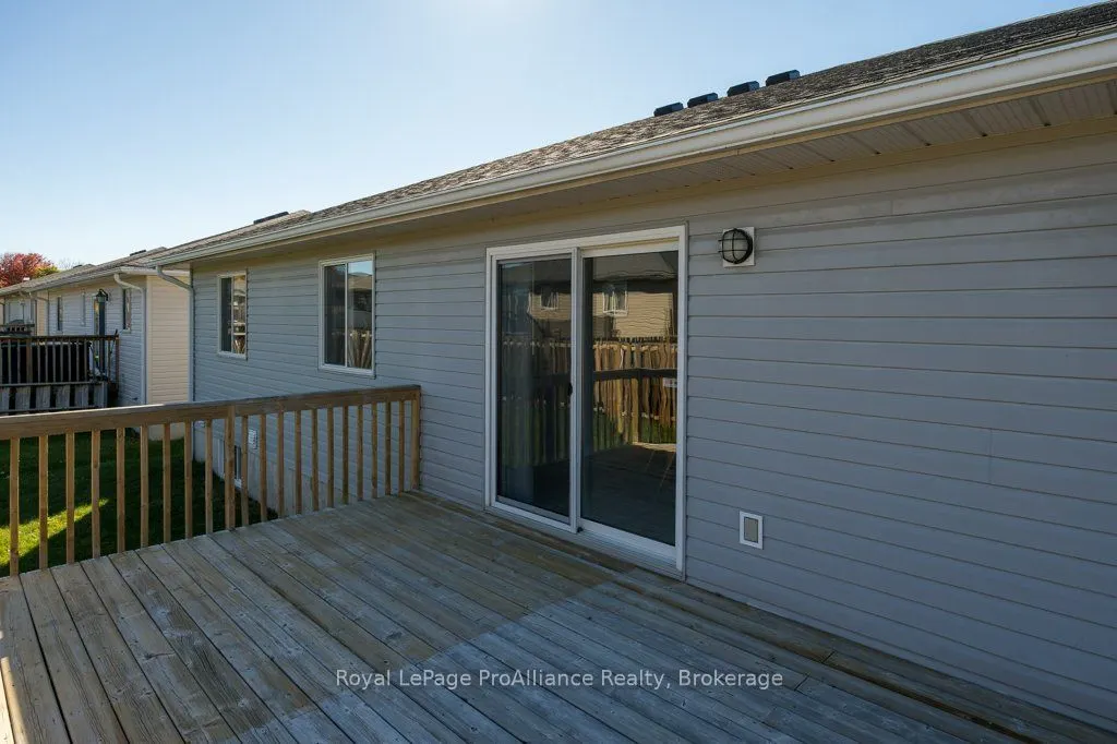 35 Forest Valley Drive