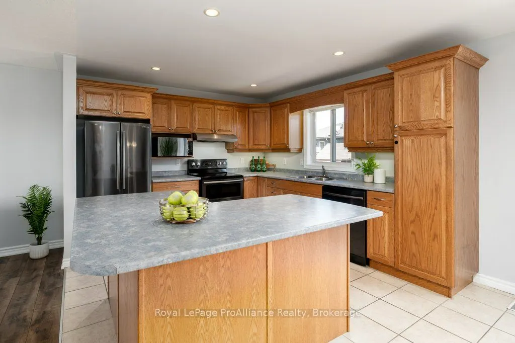 35 Forest Valley Drive