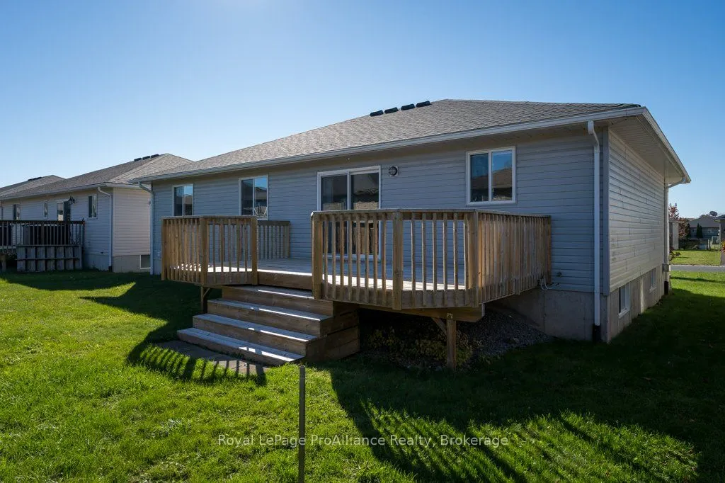 35 Forest Valley Drive