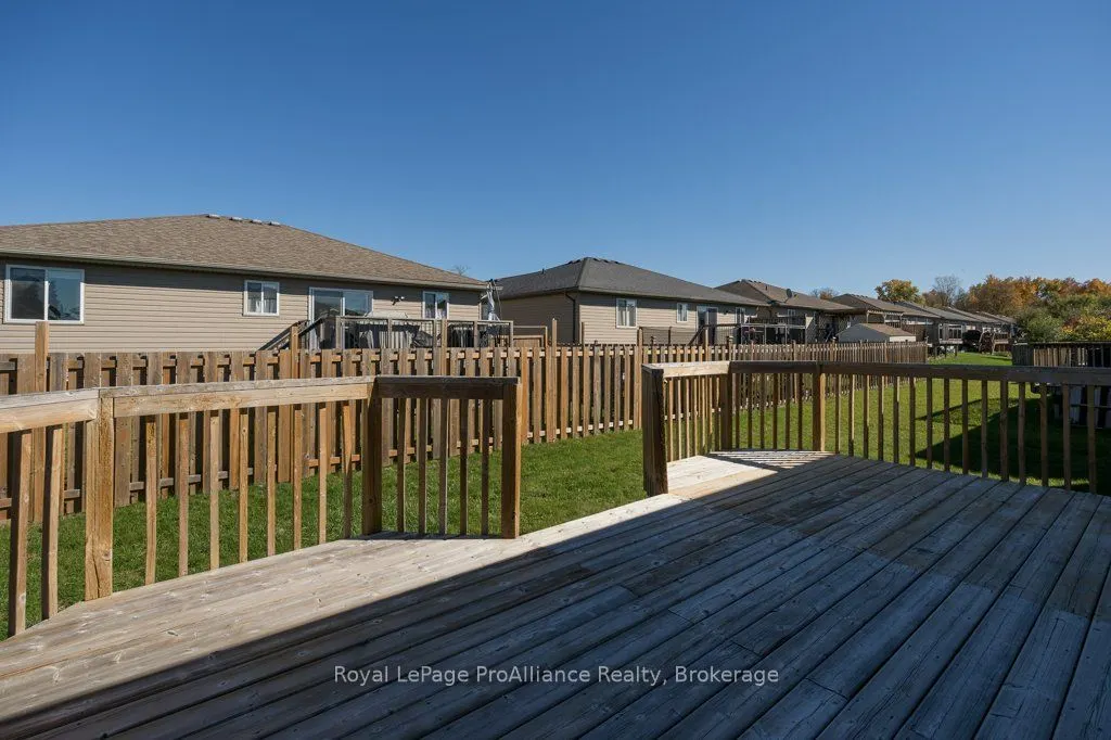 35 Forest Valley Drive