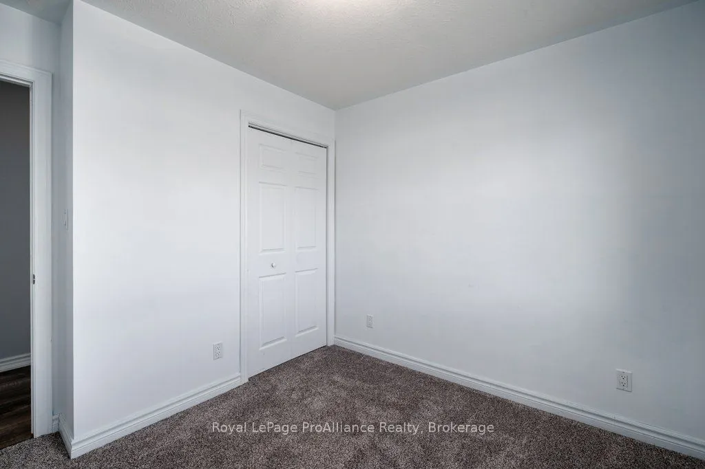 35 Forest Valley Drive