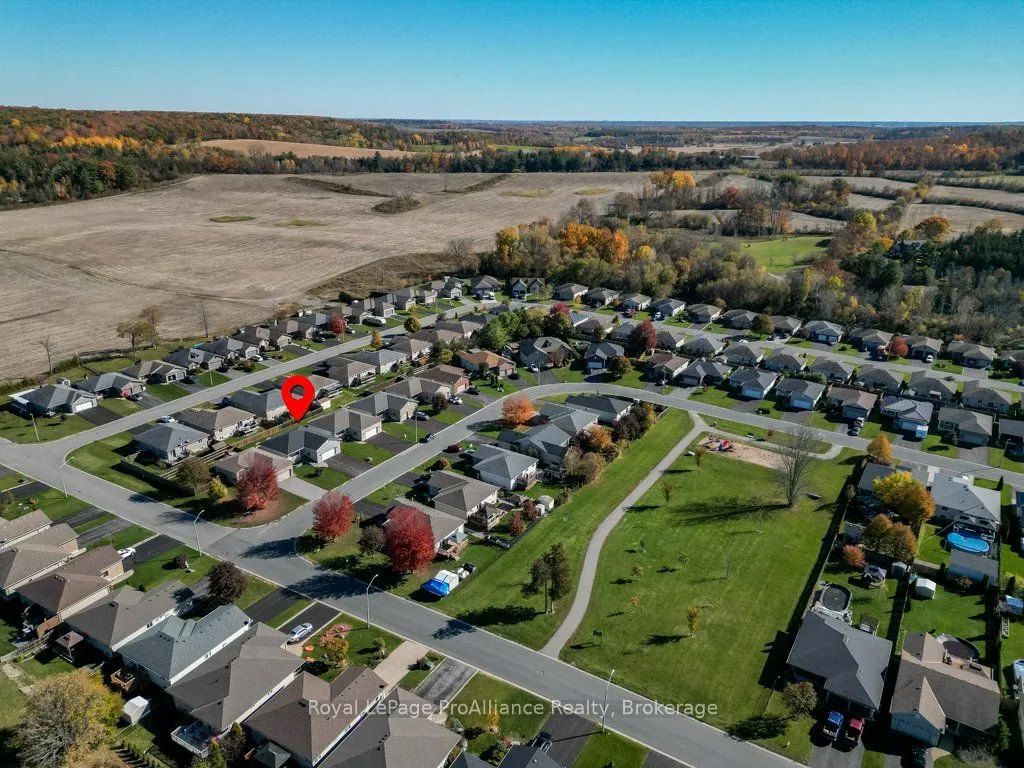 35 Forest Valley Drive