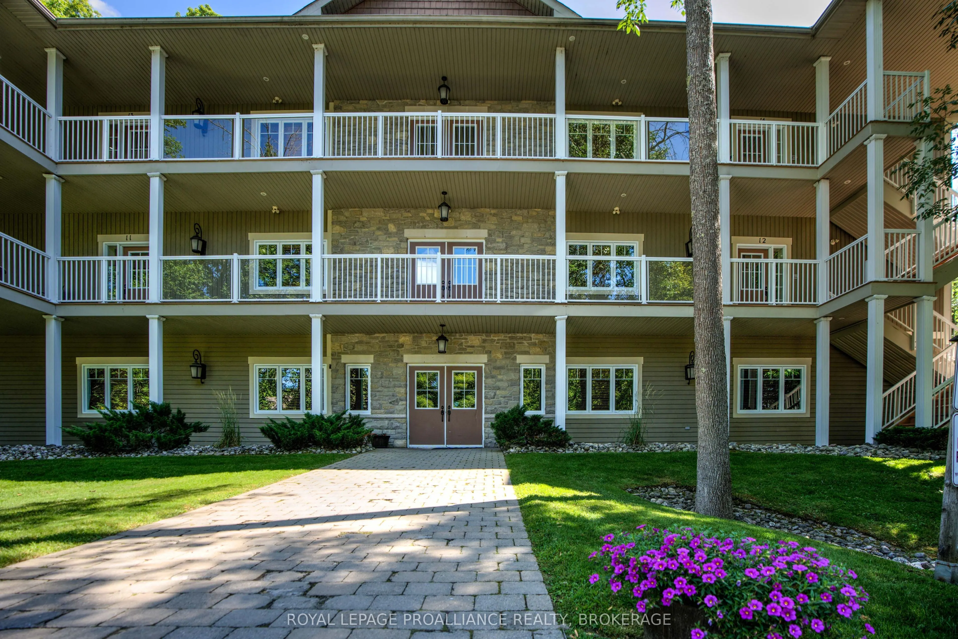 532 10th Concession Road #3-9