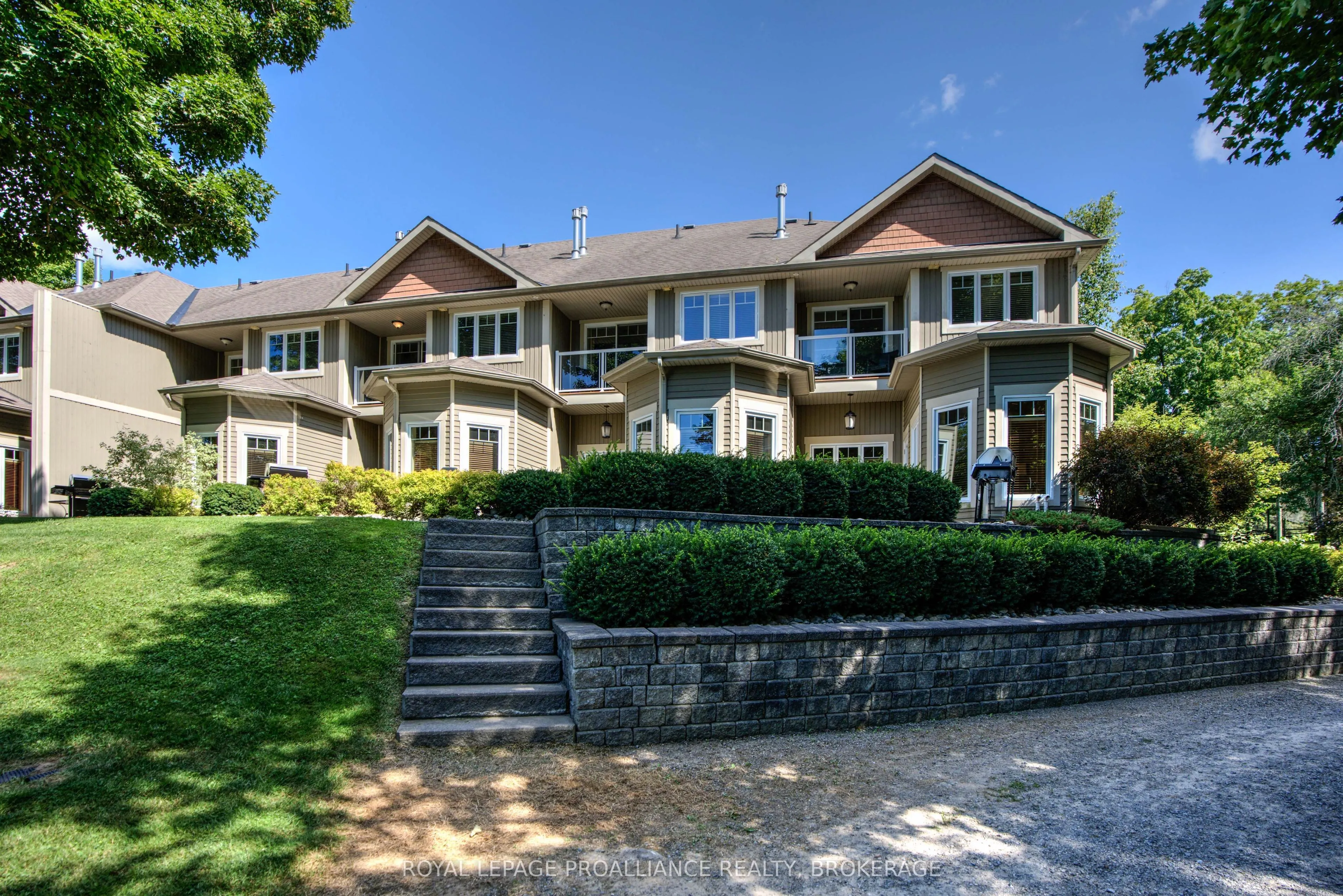 532 10th Concession Road #3-9