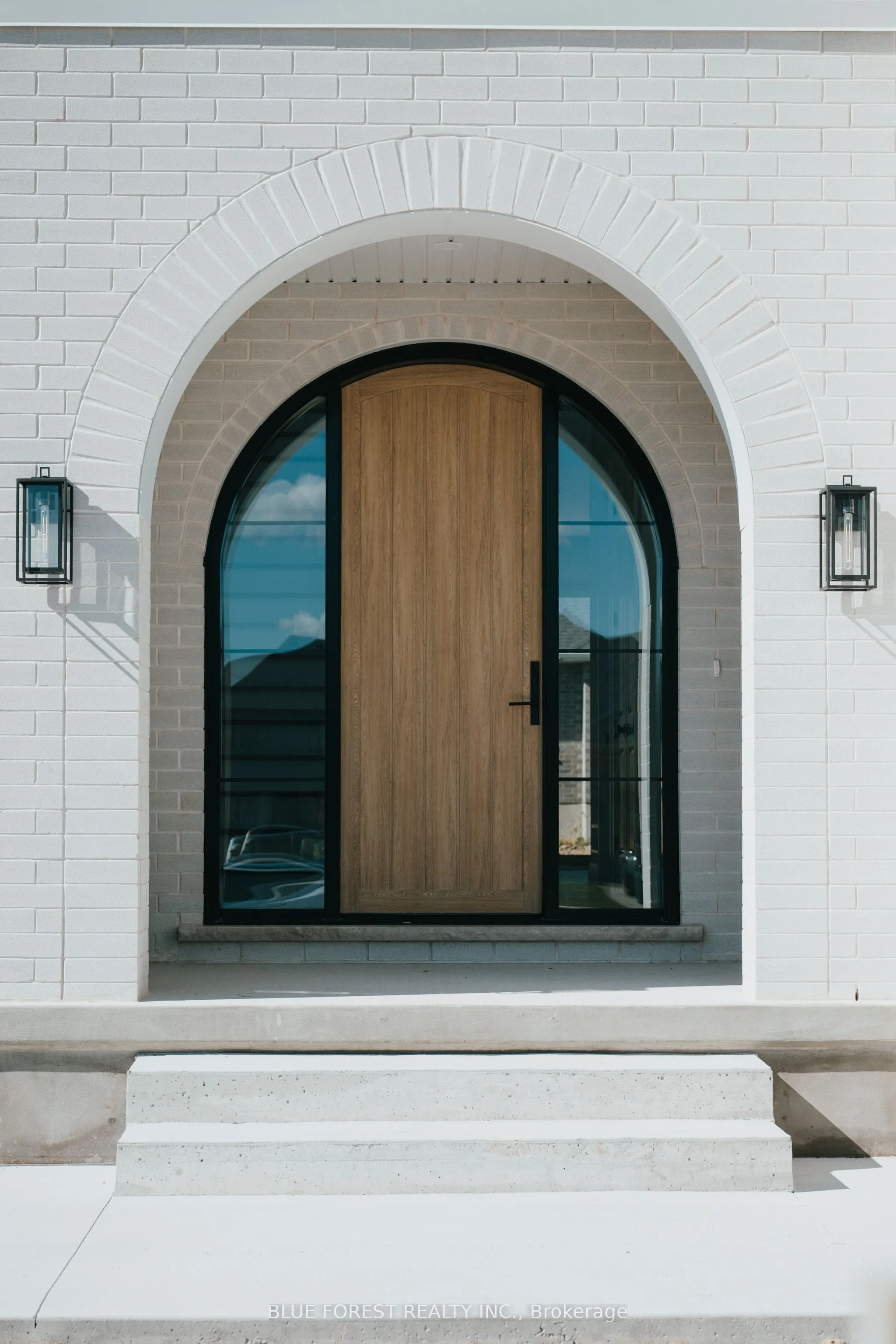 172 Renaissance Drive
