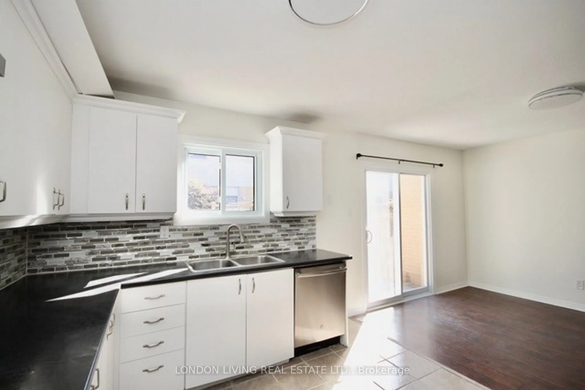 25 Erica Crescent #47
