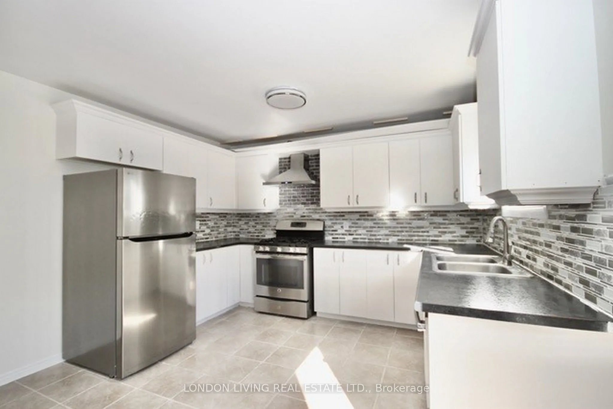 25 Erica Crescent #47