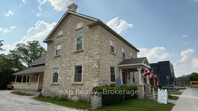 15 MCNAB Street
