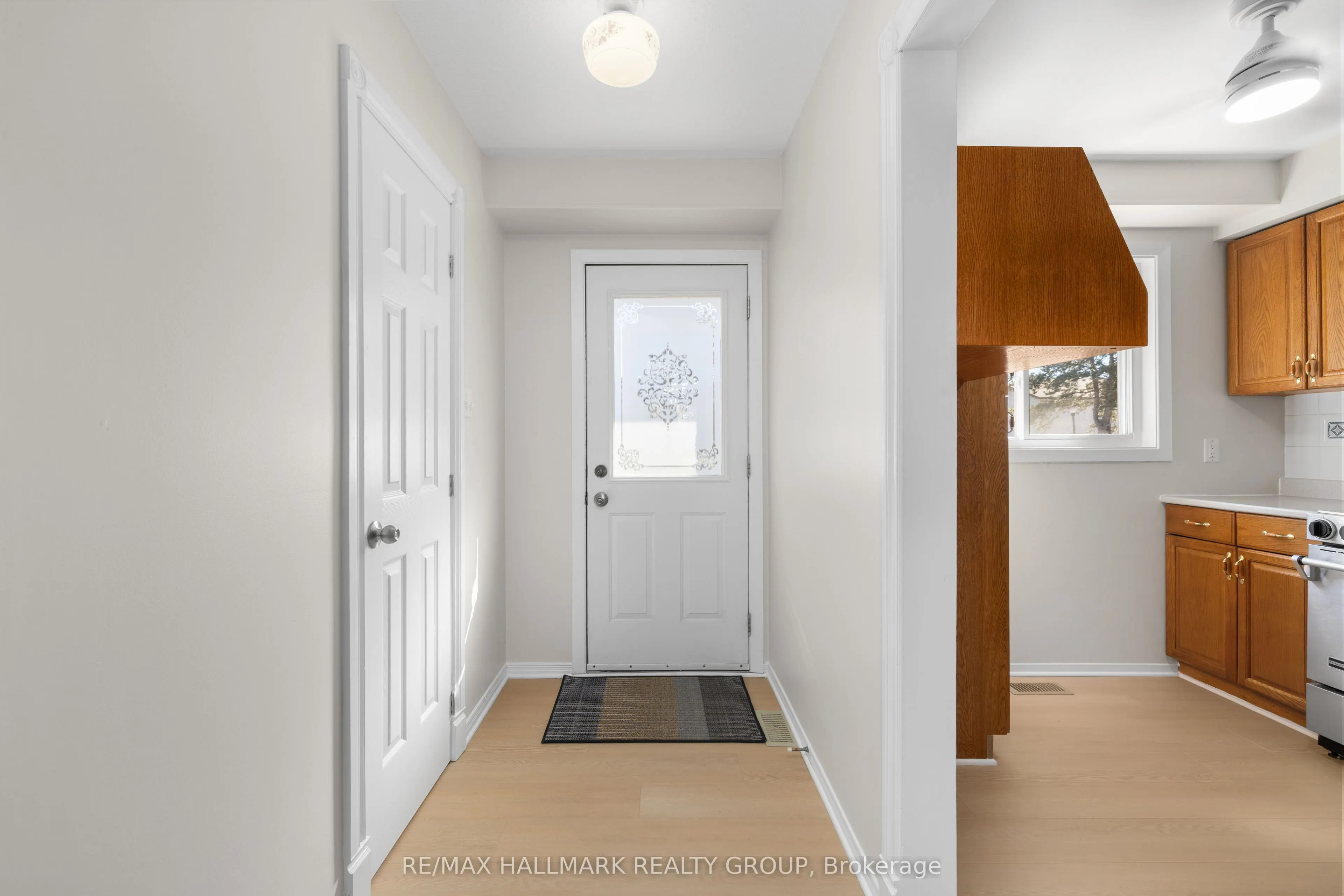 1A Forester Crescent #40
