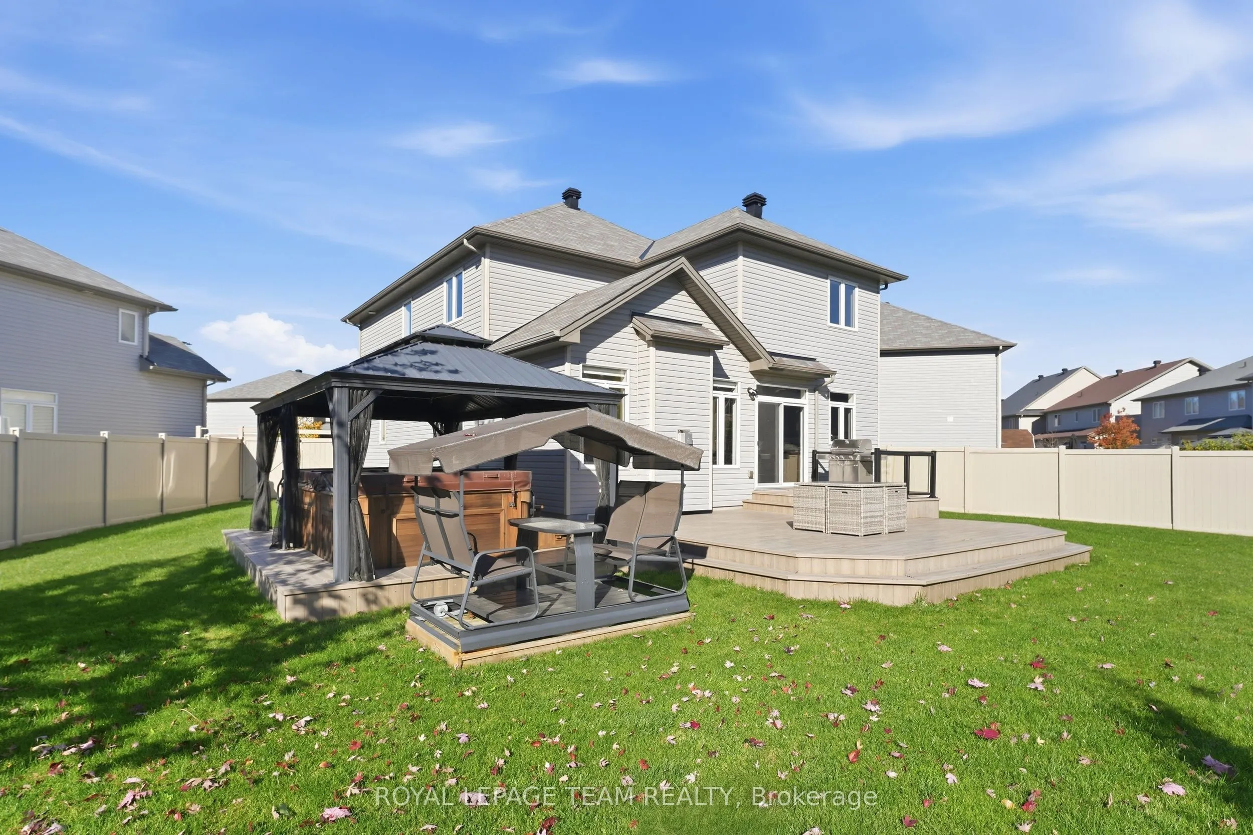 230 Dave Smith Crescent