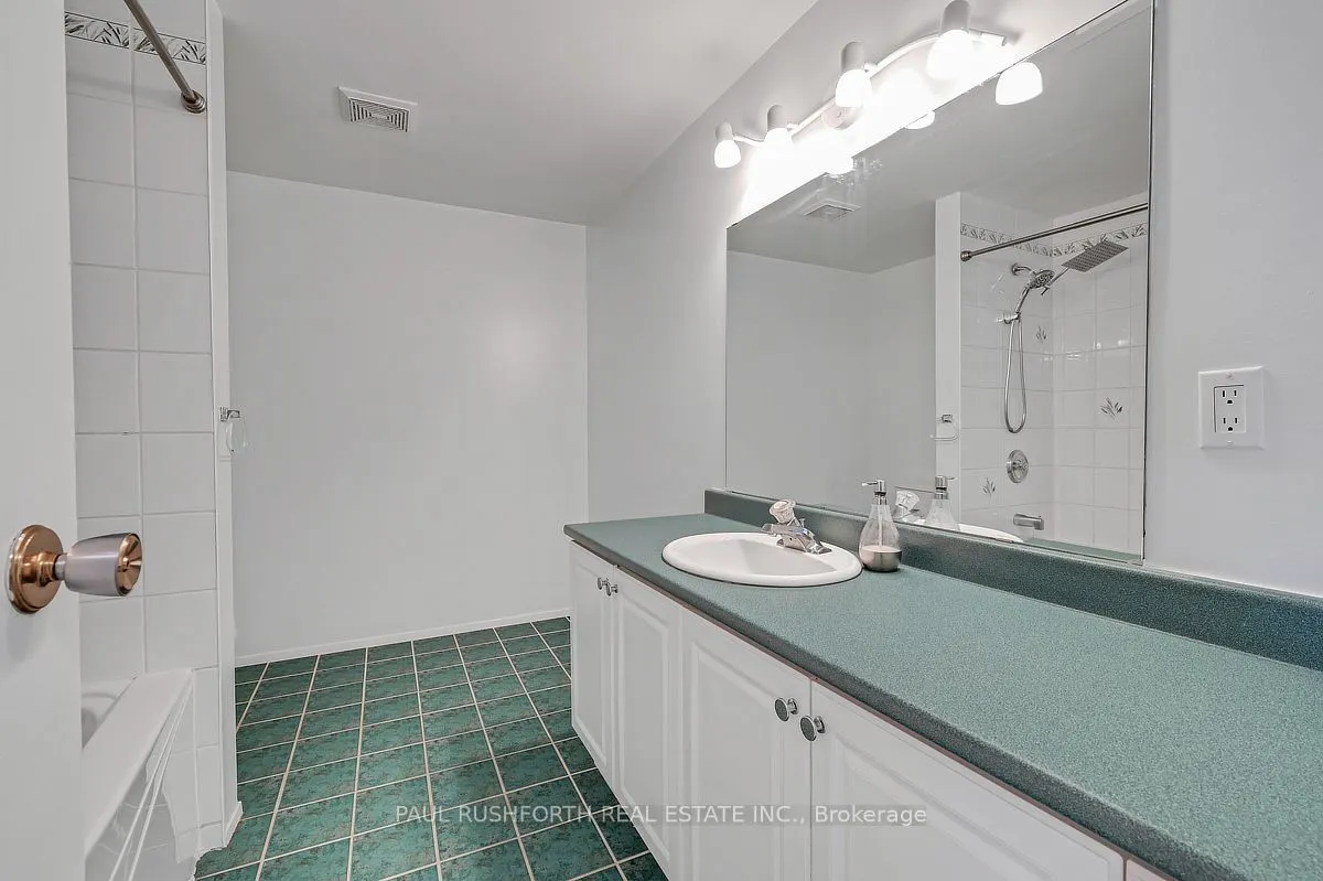 820 Cahill Drive W #72