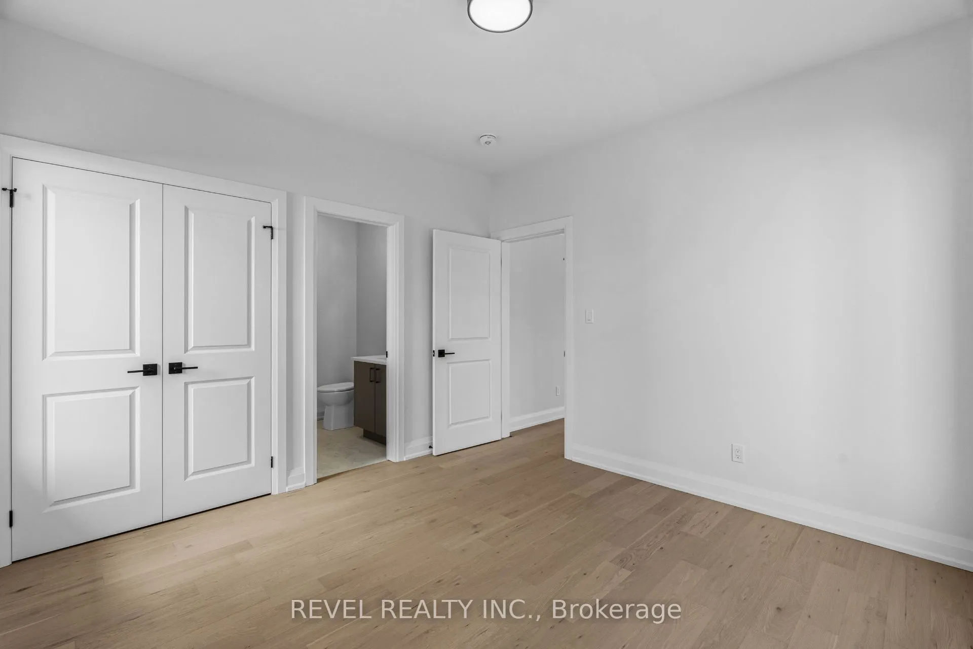 6345 Jewel Common