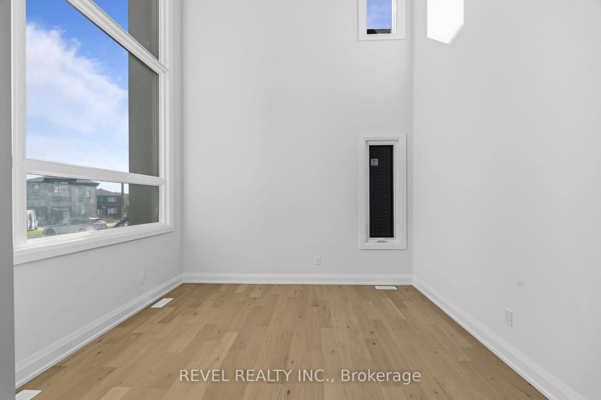 6345 Jewel Common