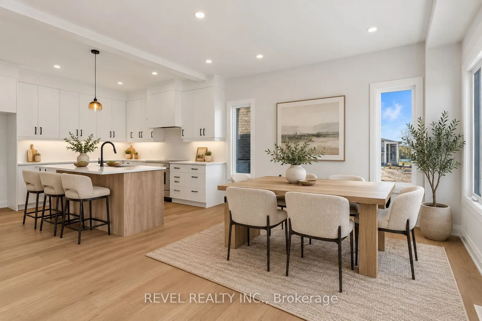 6345 Jewel Common