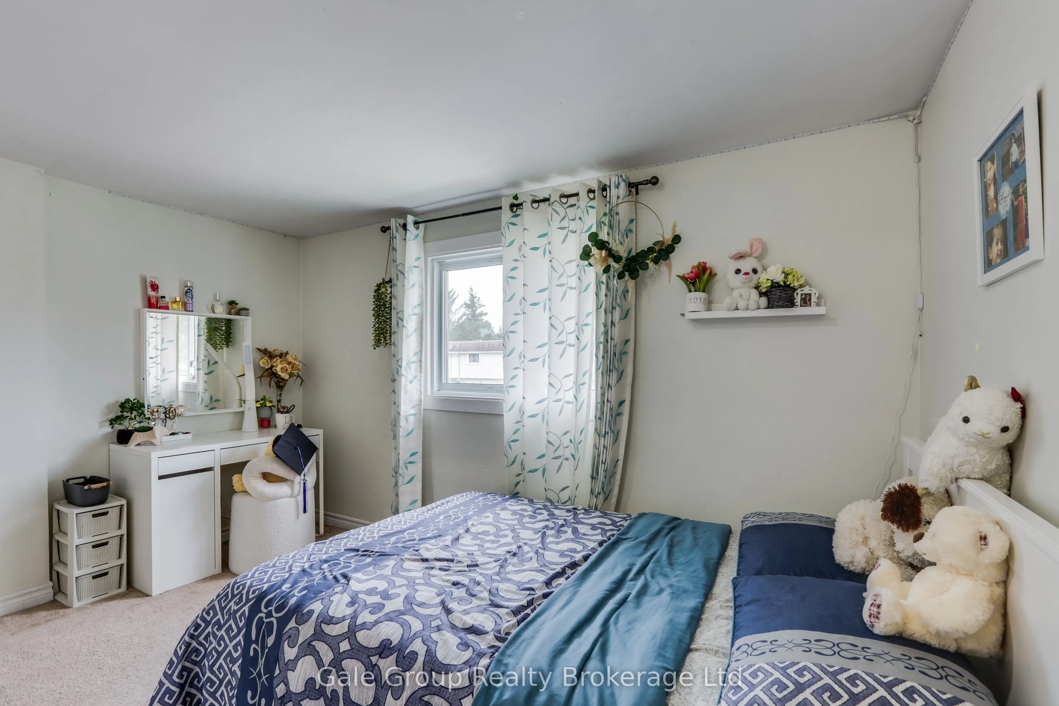 105 Springbank Avenue #9