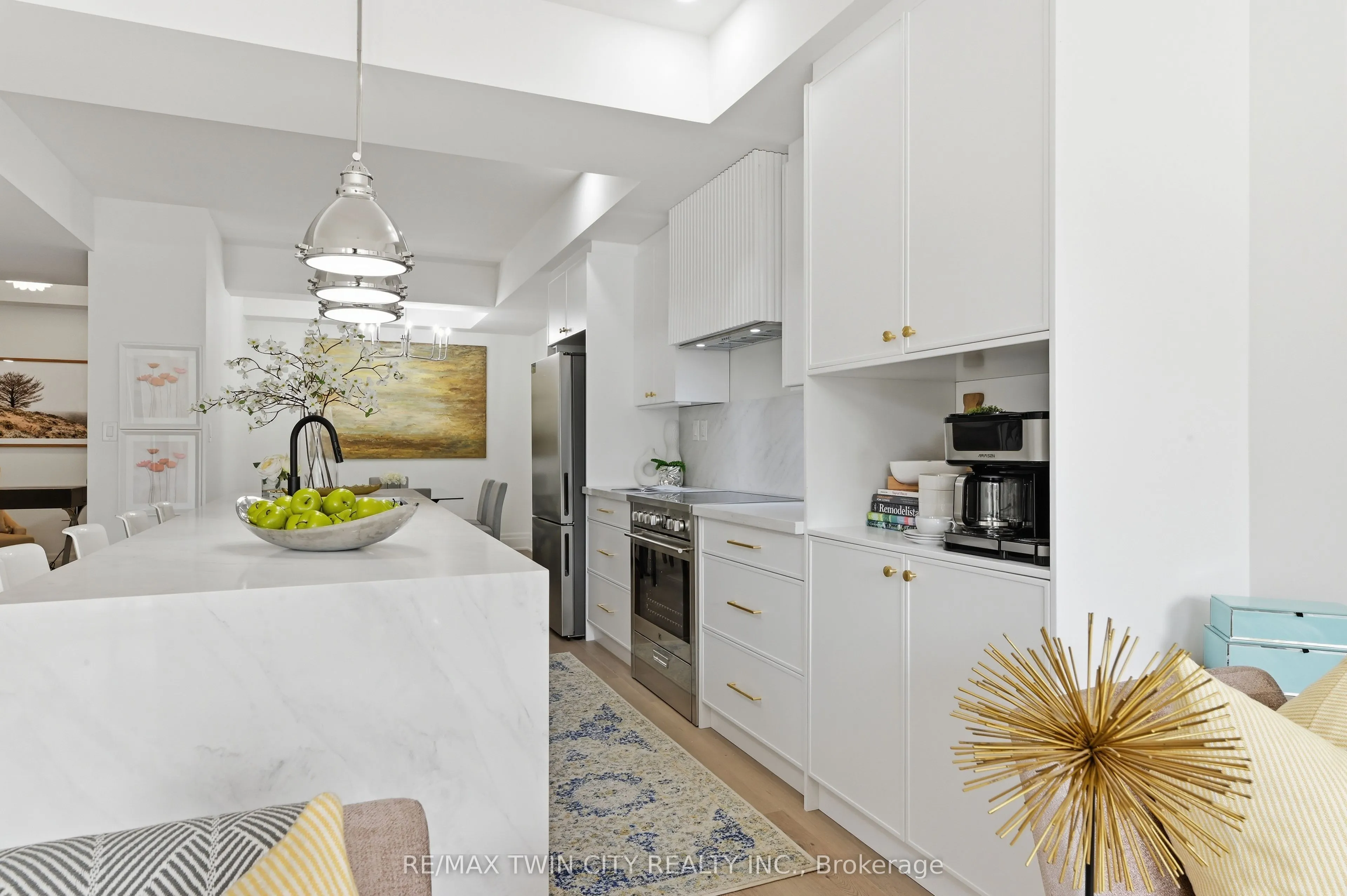 37 Edwin Street #1