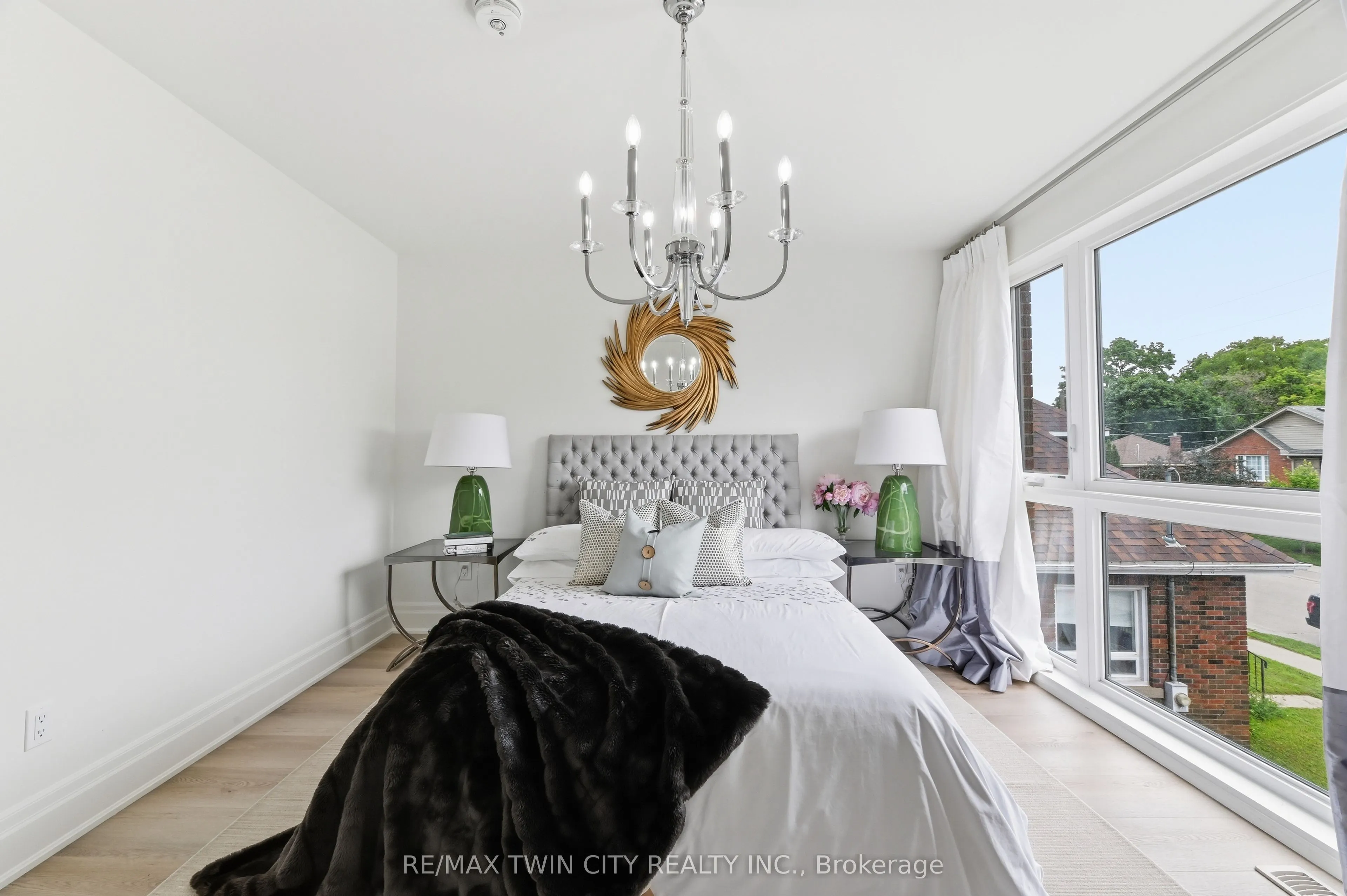 37 Edwin Street #1