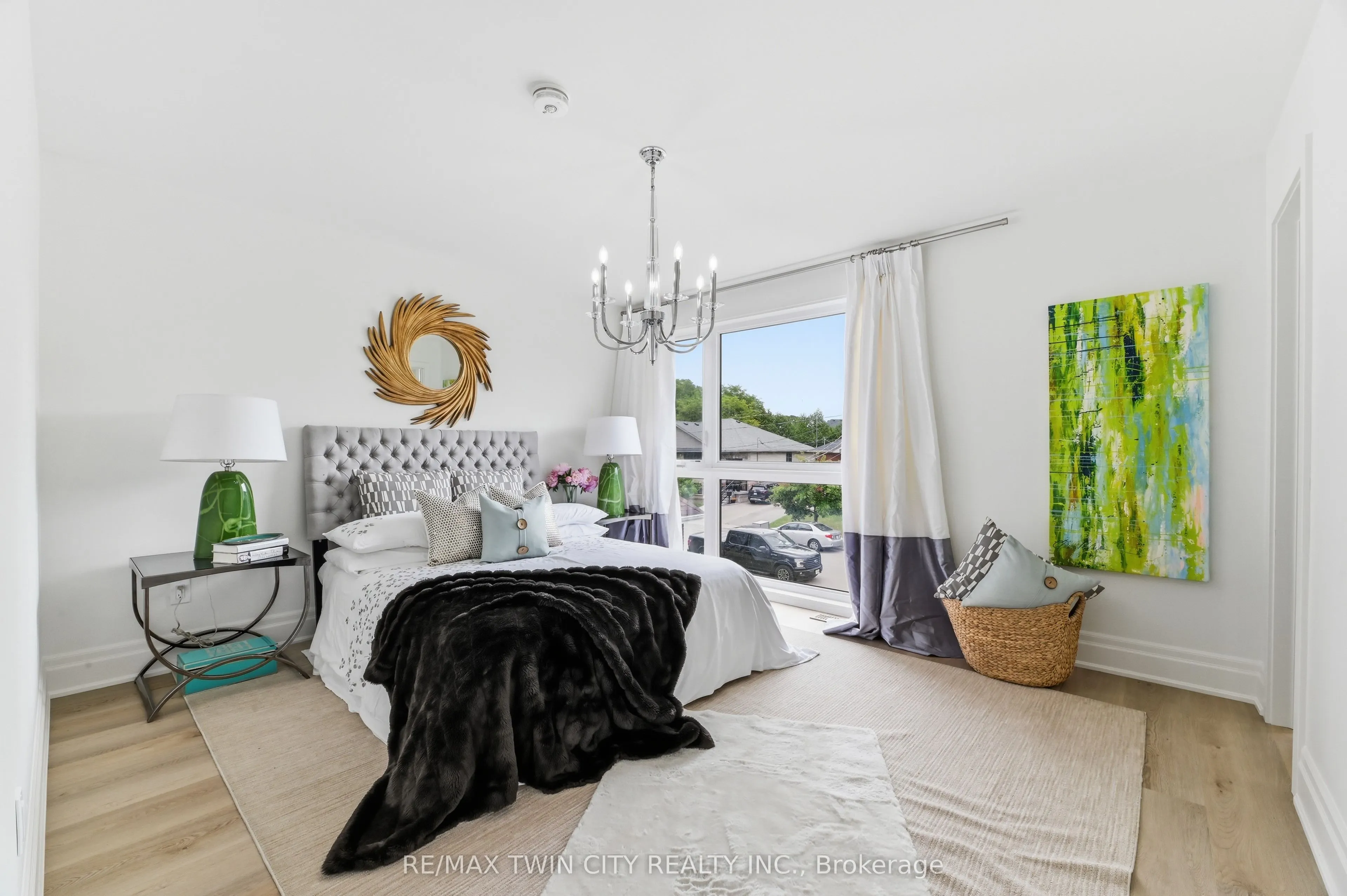 37 Edwin Street #1