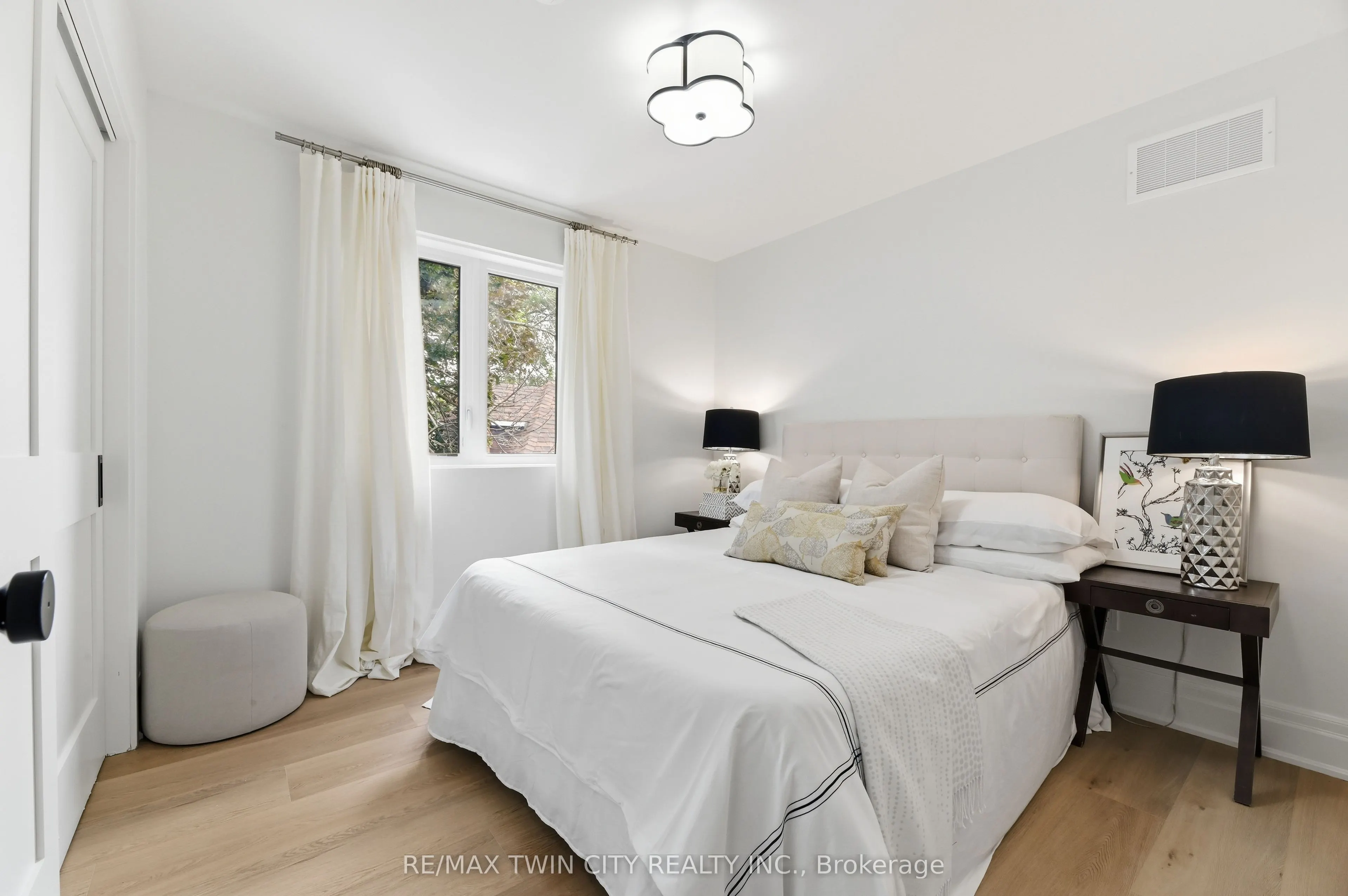 37 Edwin Street #1