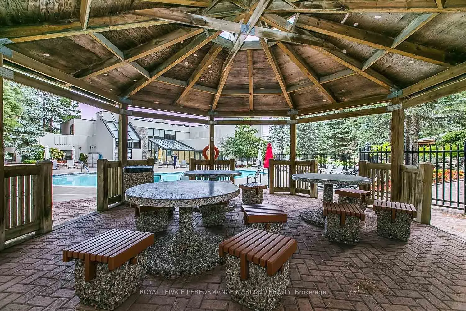 1510 Riverside Drive #2001