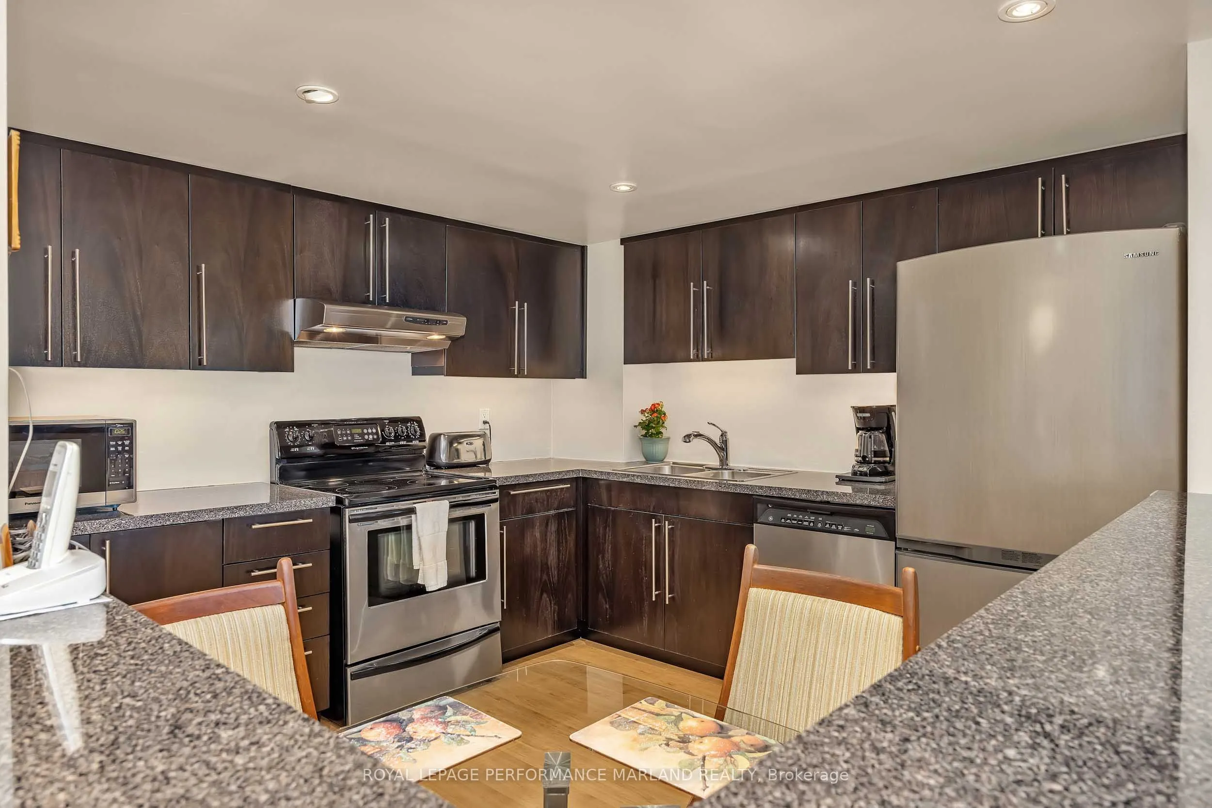 1510 Riverside Drive #2001