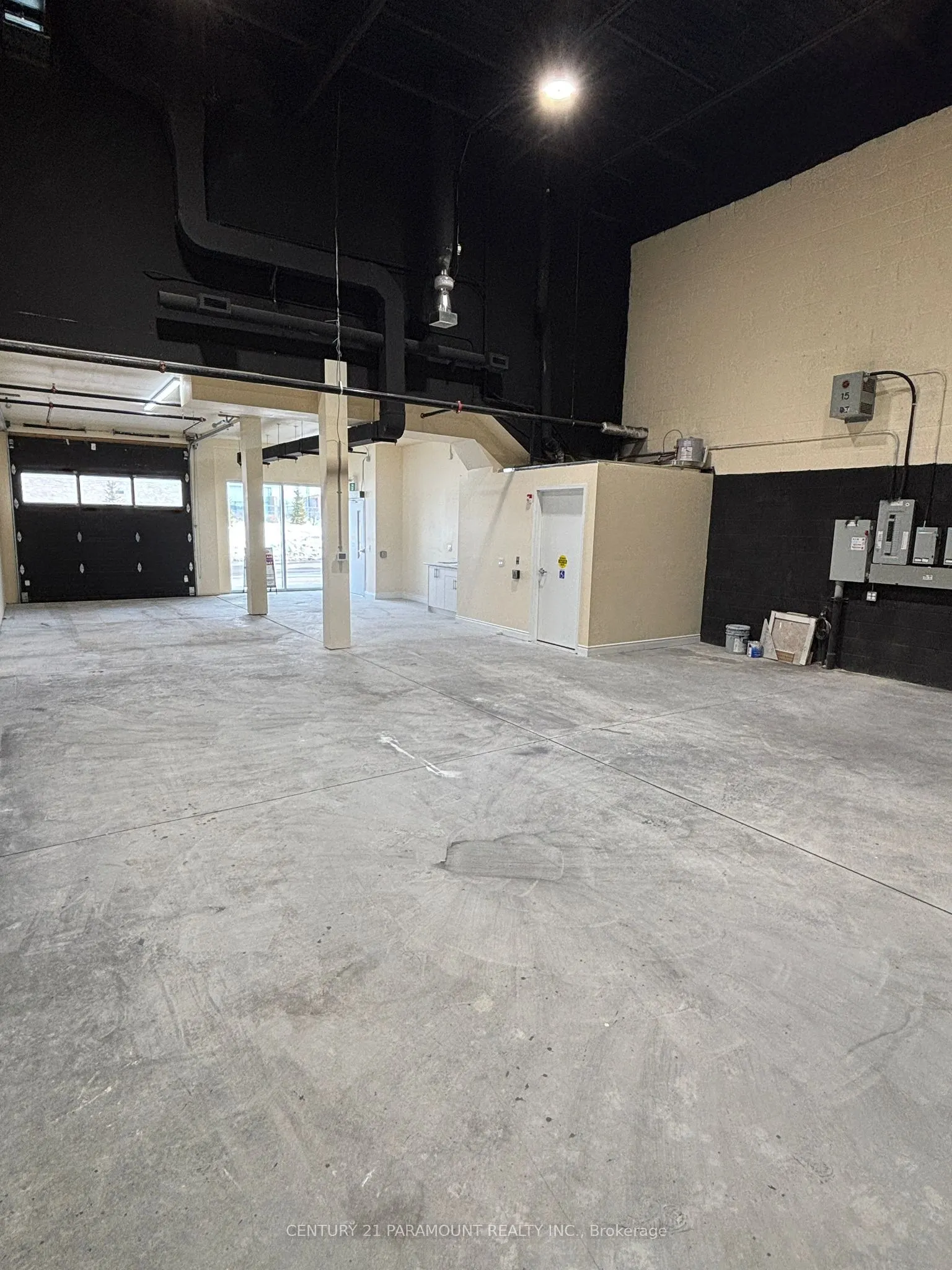587 Hanlon Creek Boulevard #18 Main Level