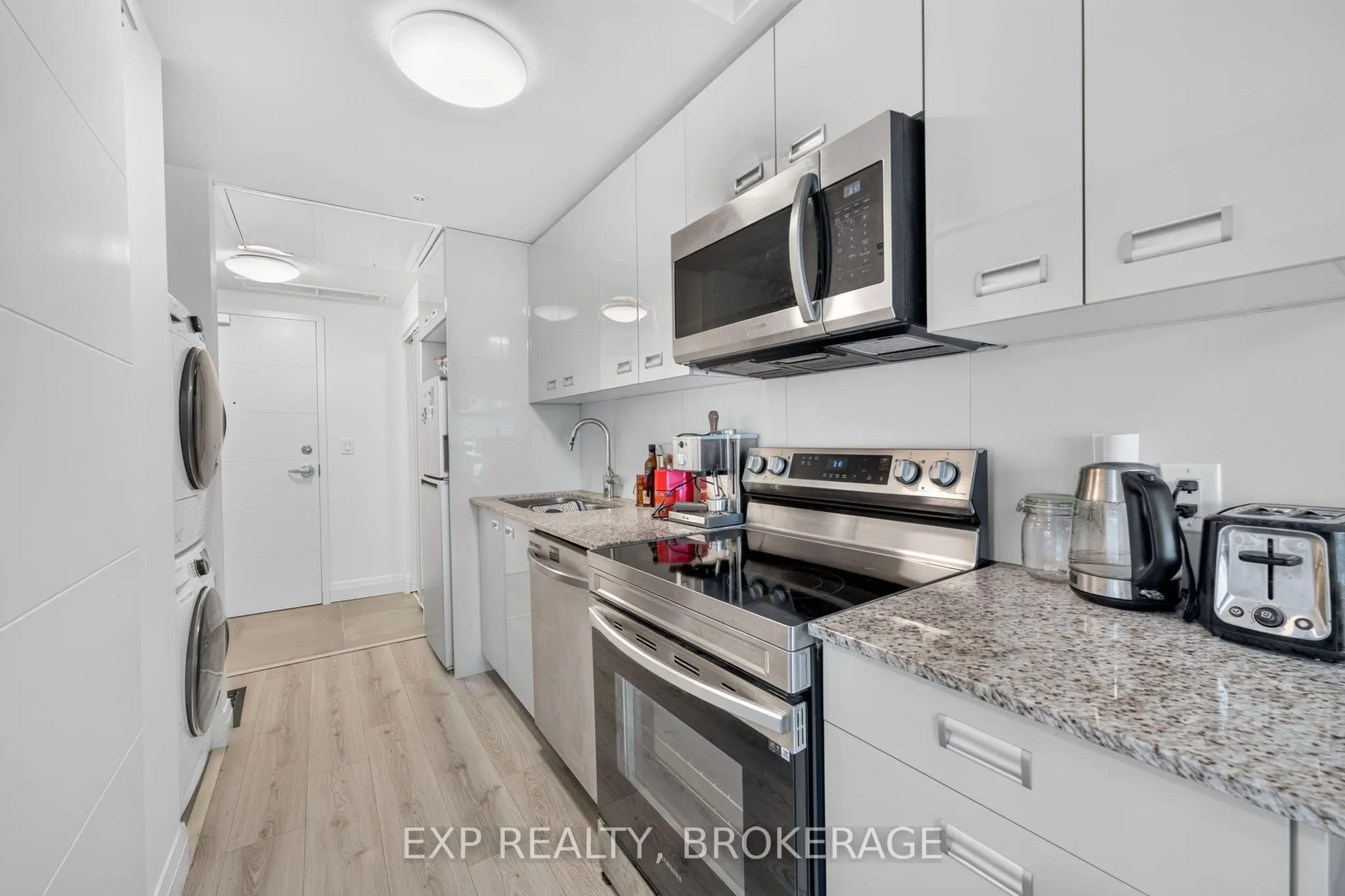 652 Princess Street #326