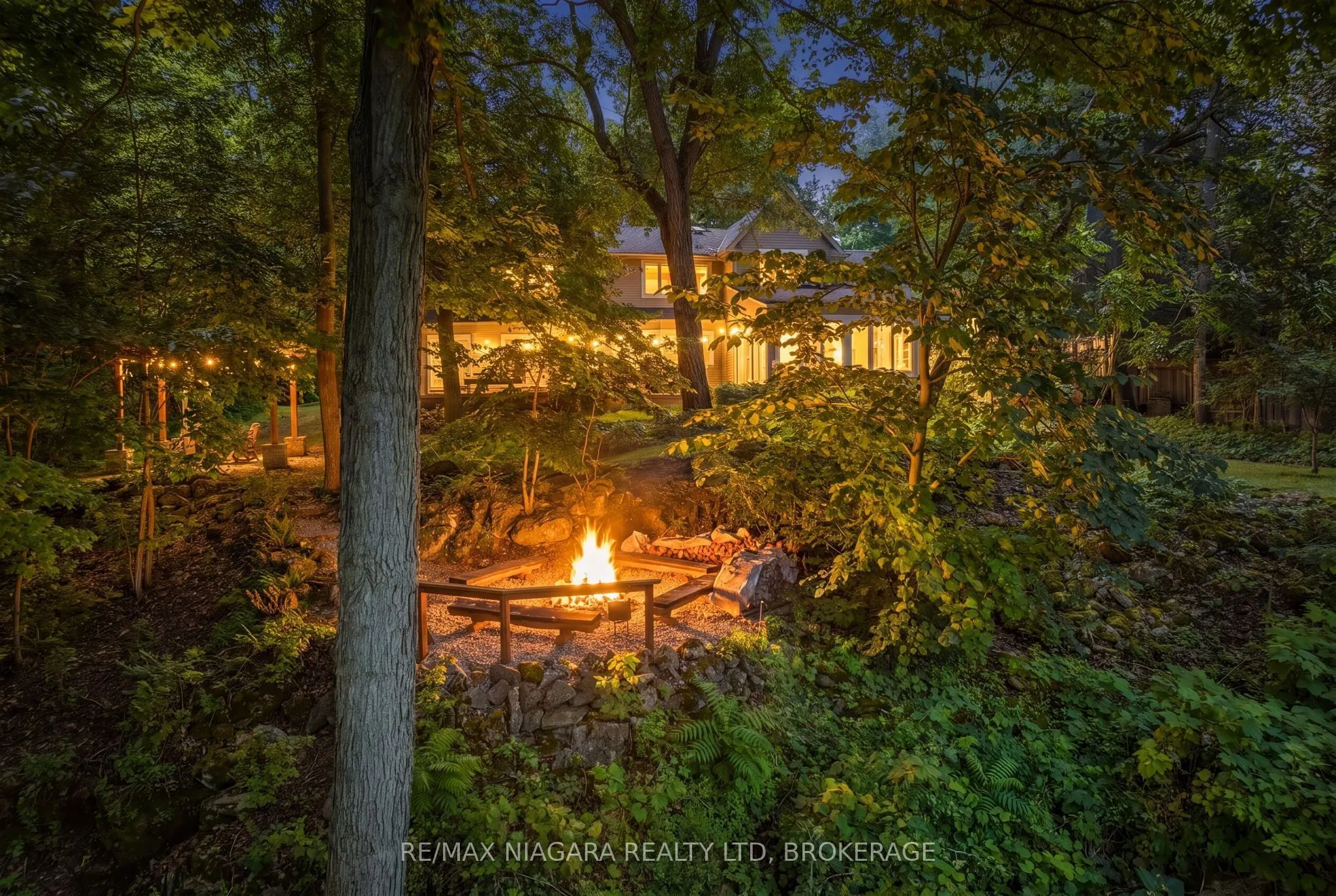 429 Ridge Road E