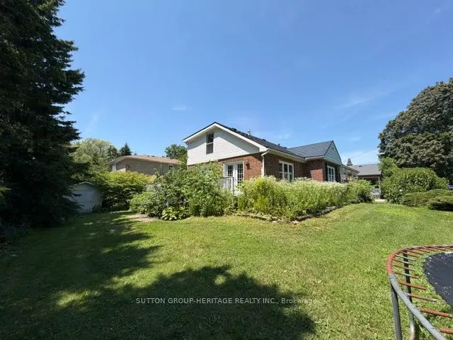 29 Brook Road S