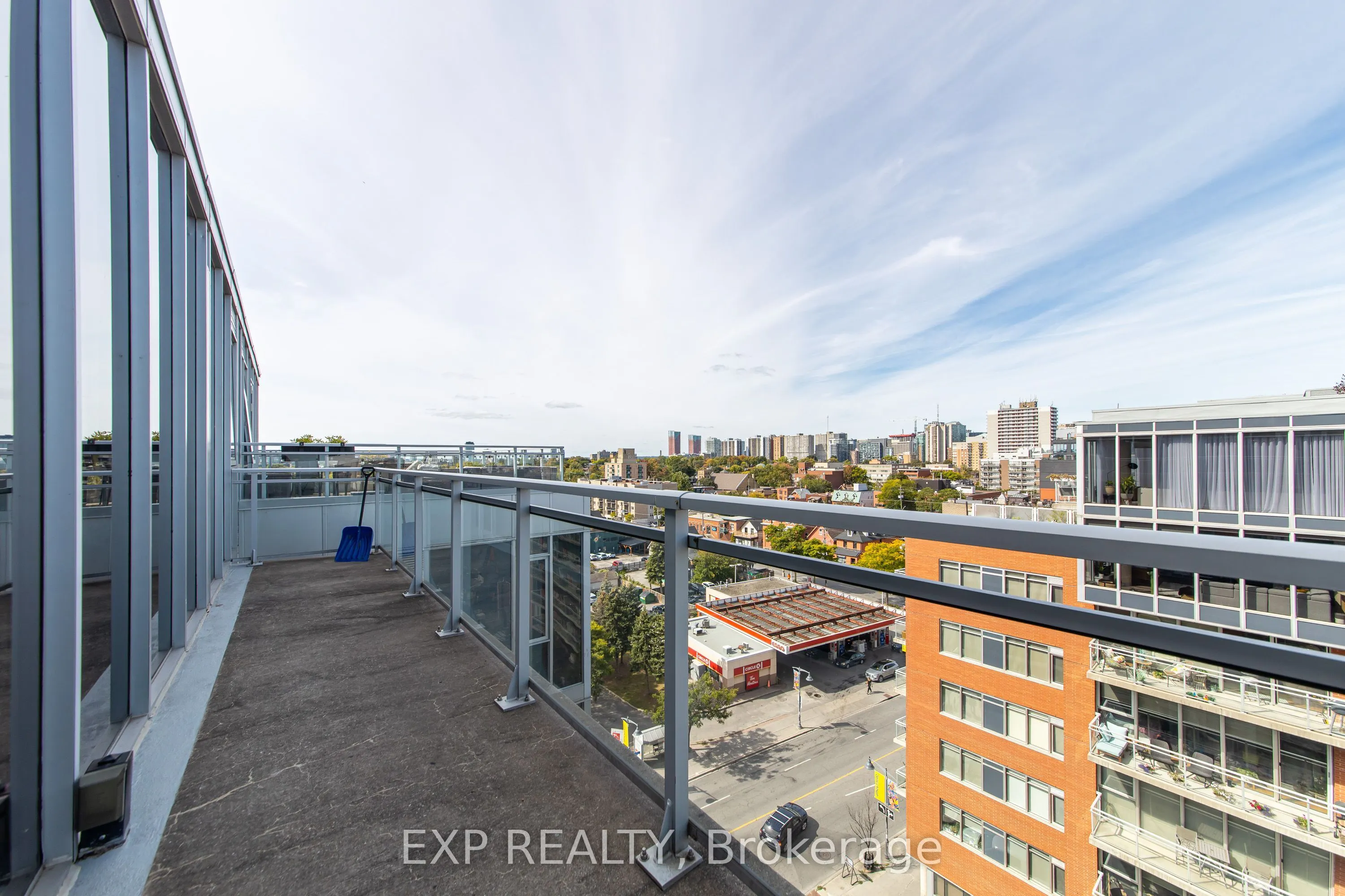 360 Mcleod Street #907