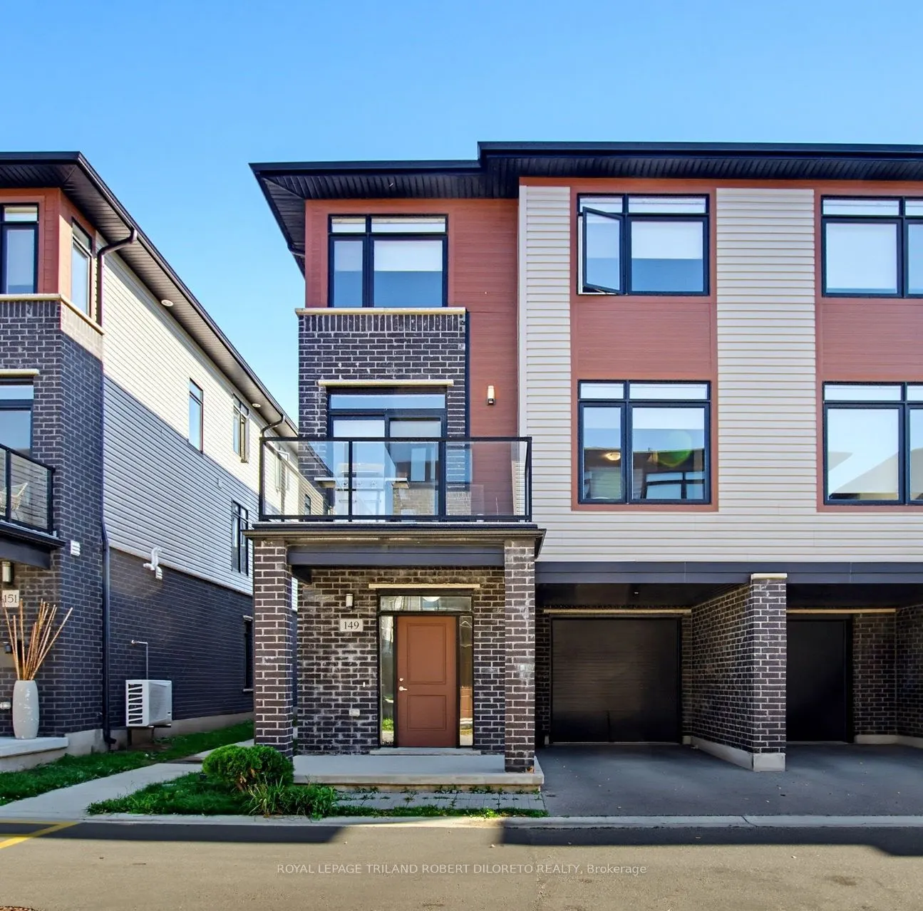 3260 Singleton Avenue #149