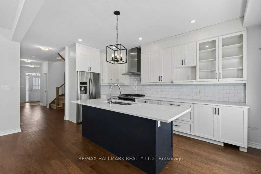 4297 East Avenue #8
