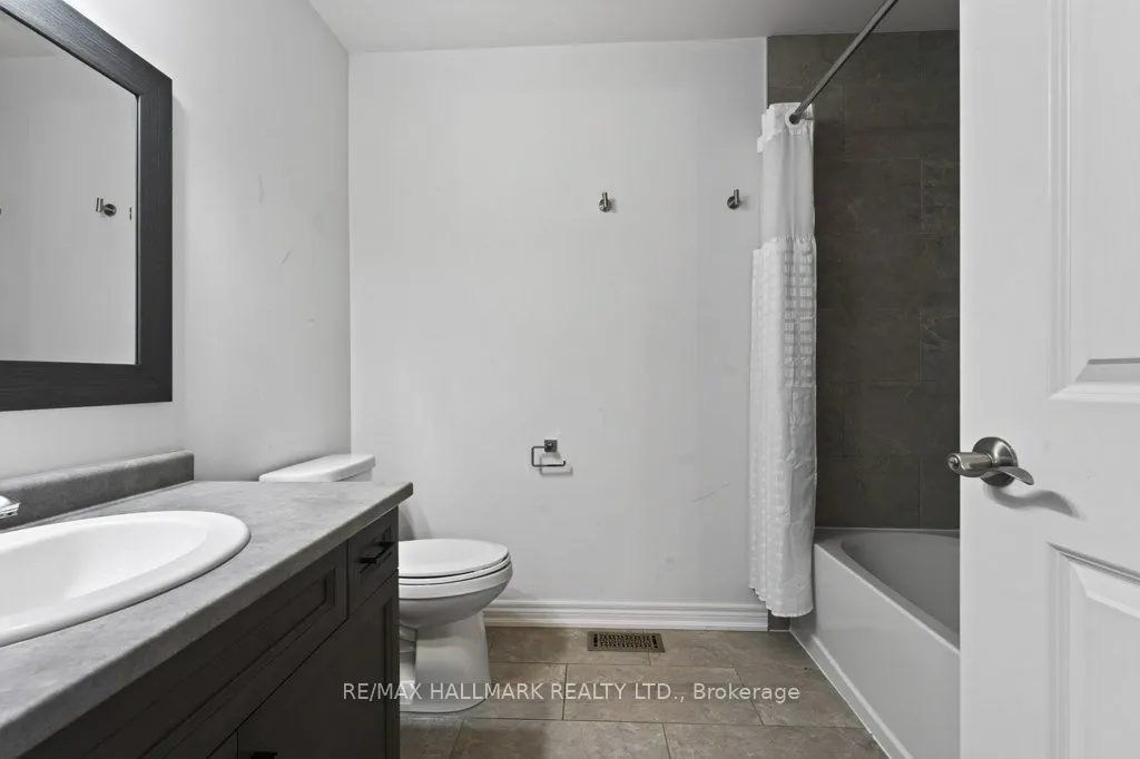 4297 East Avenue #8