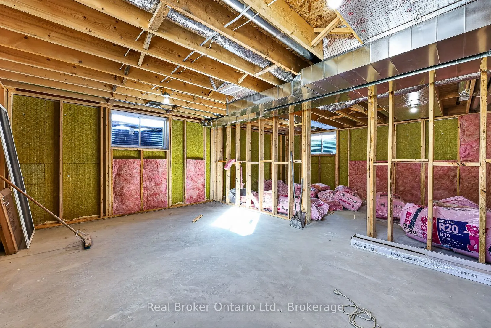 104 Graydon Drive