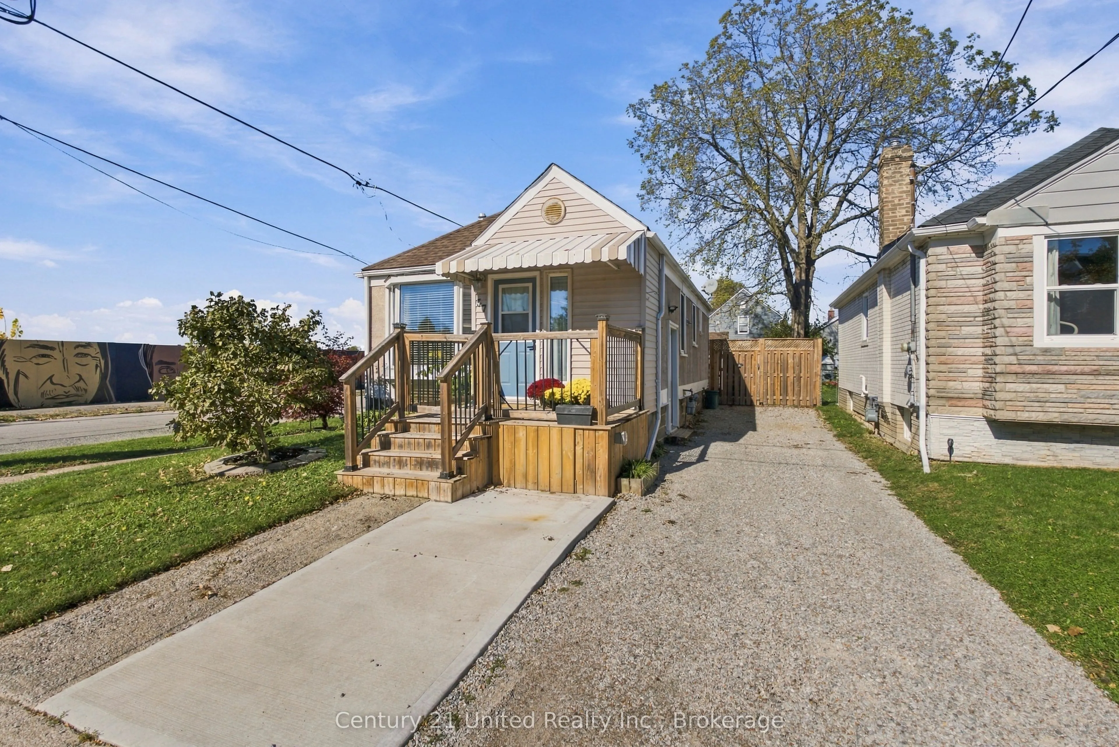 57 Sherwood Avenue