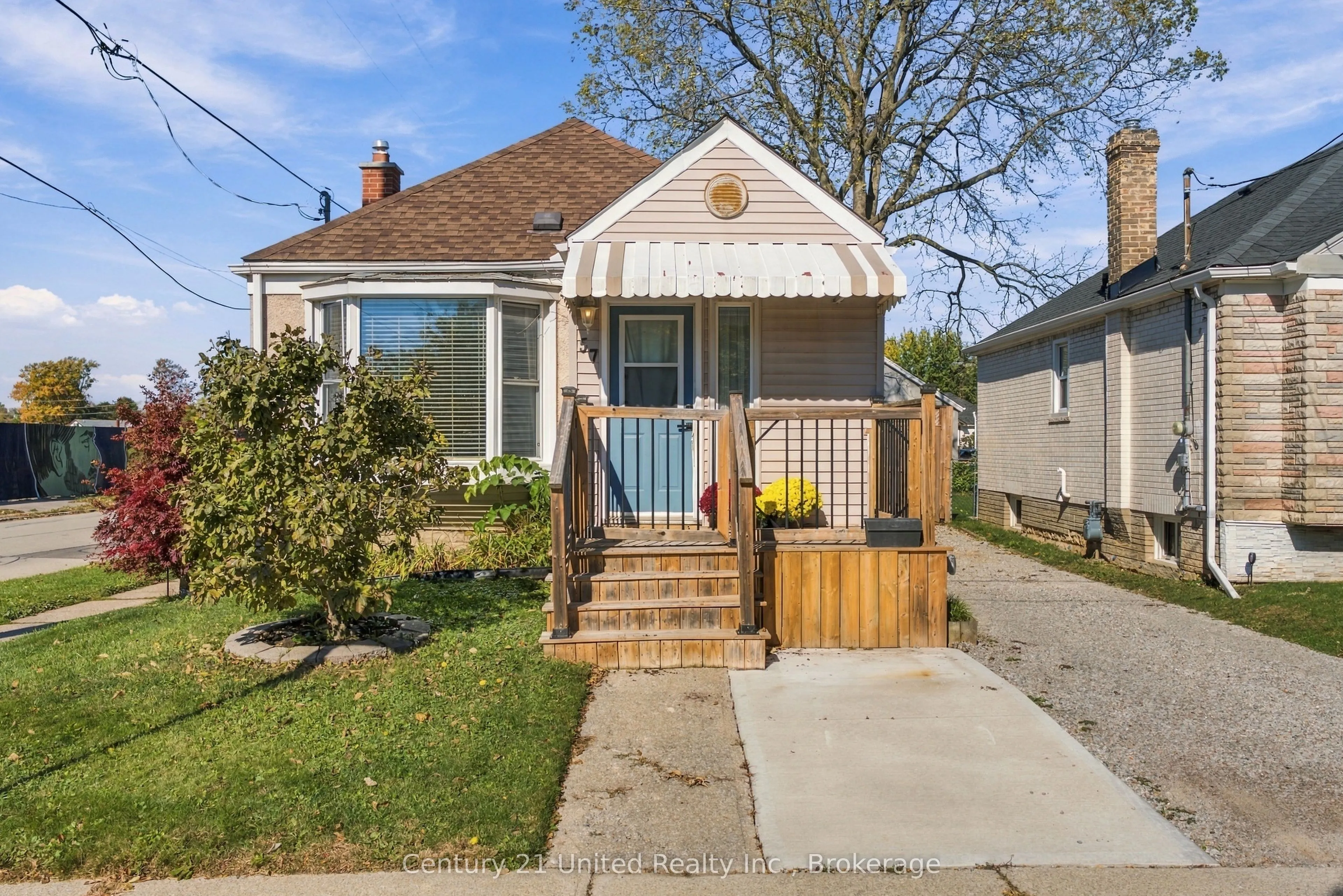 57 Sherwood Avenue