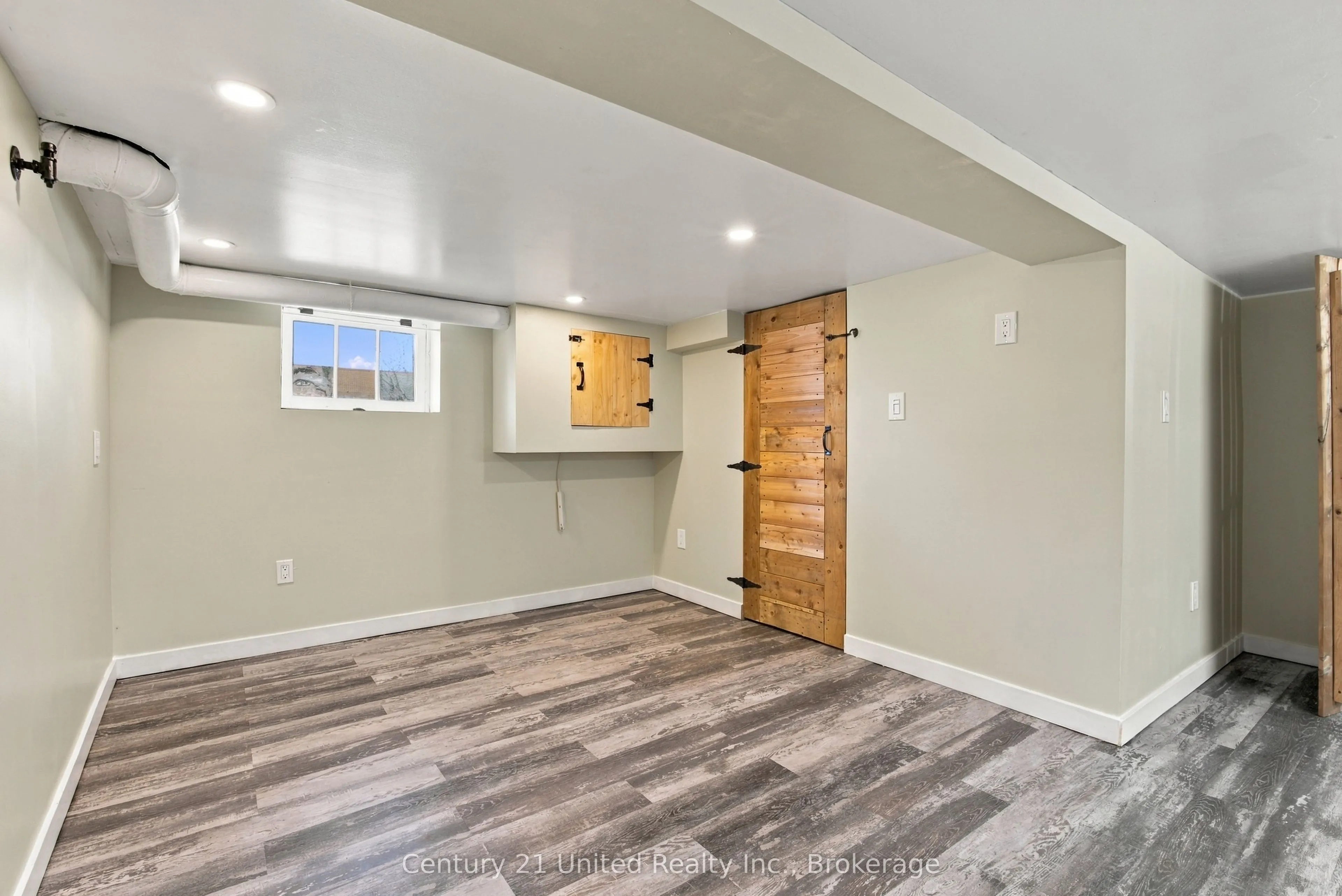 57 Sherwood Avenue