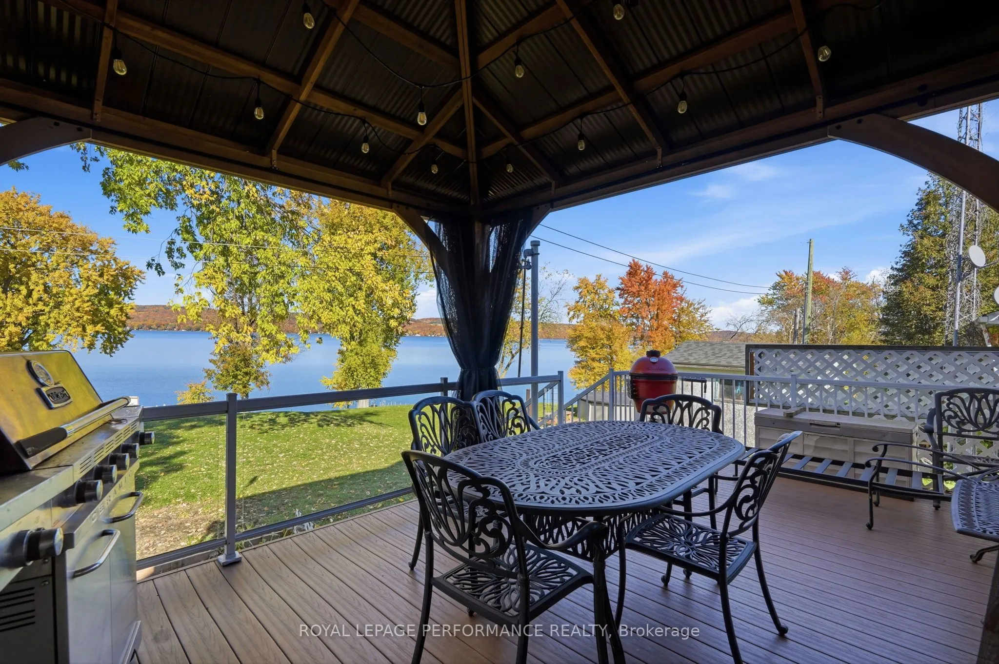 2204 Bay Road