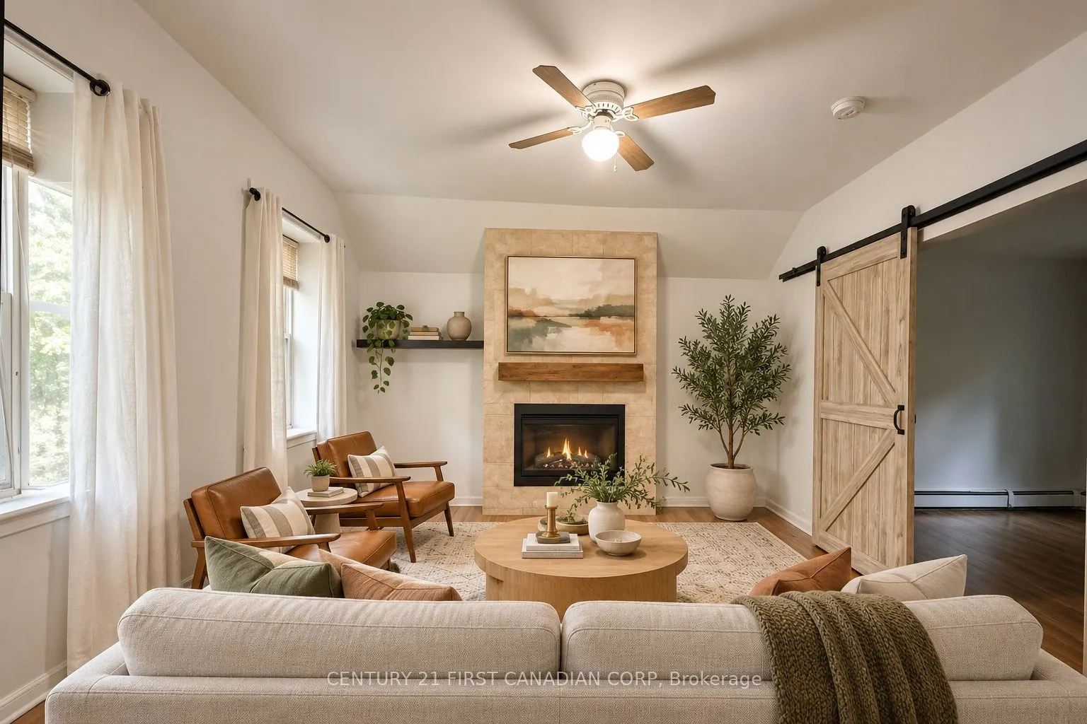 1 Waverley Place #4