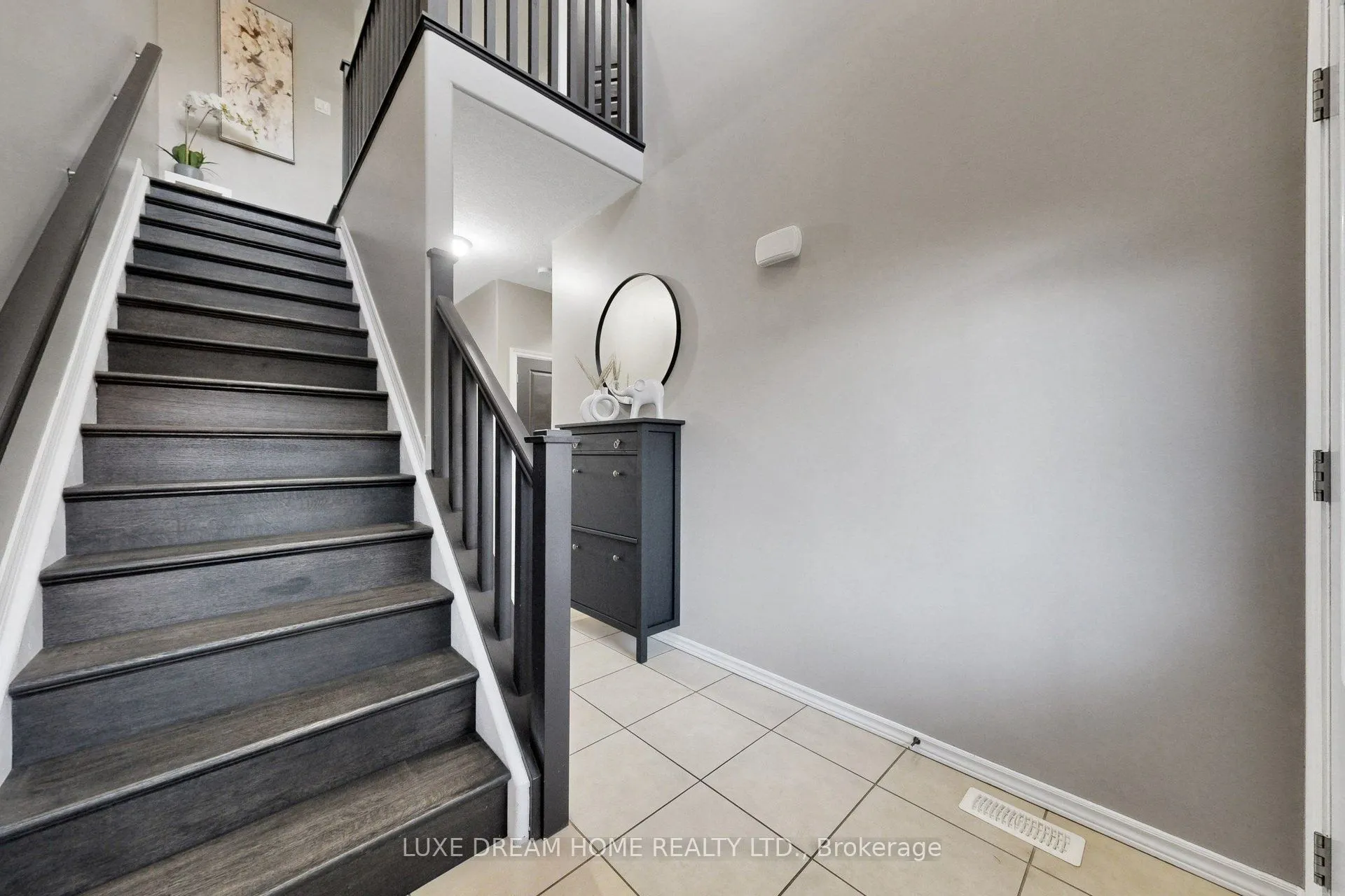 36 Terrace Hill Street