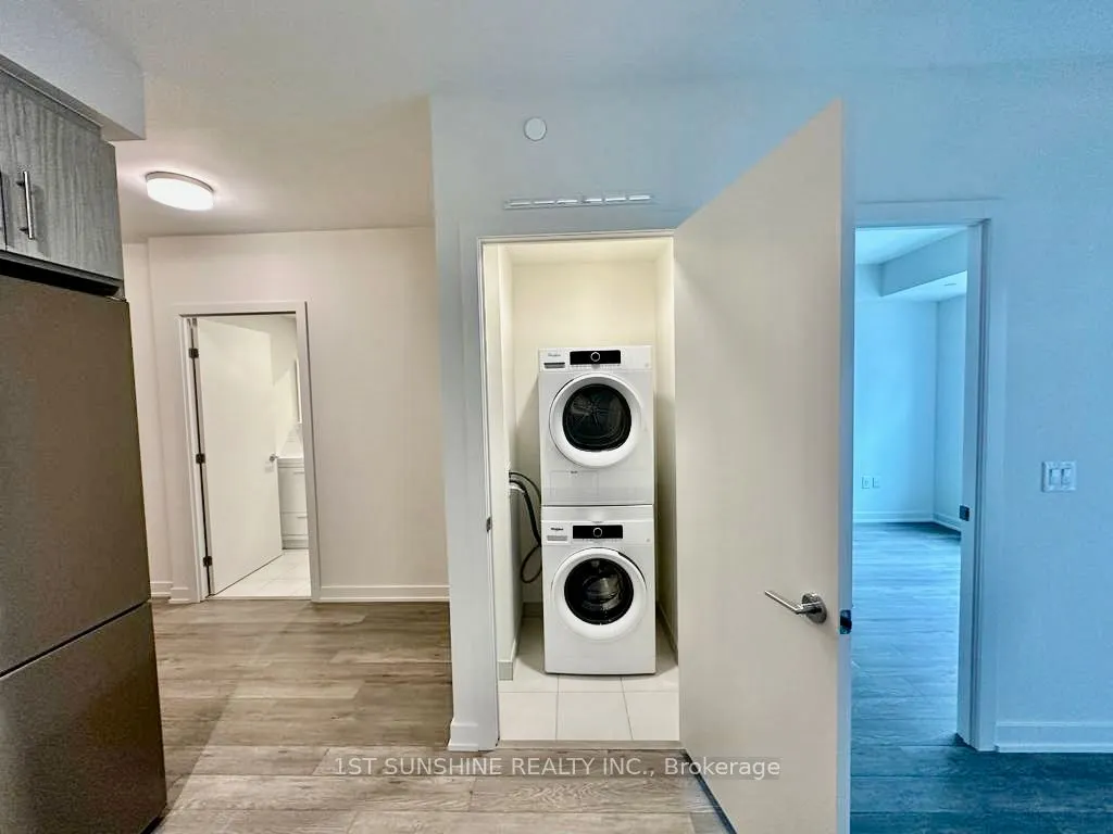 212 King William Street #1112