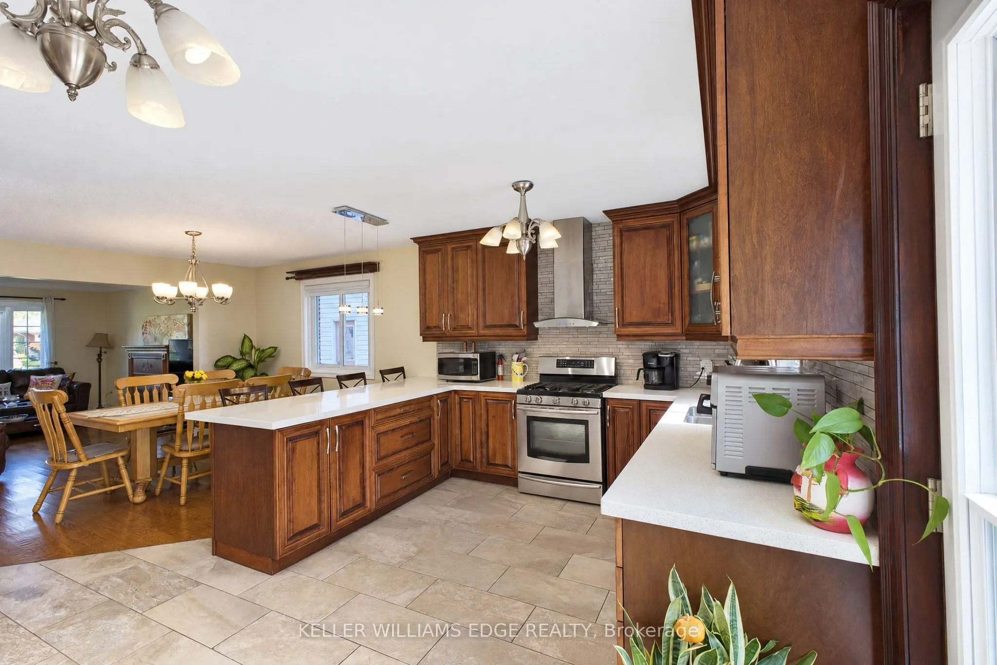 93 Wellandvale Drive