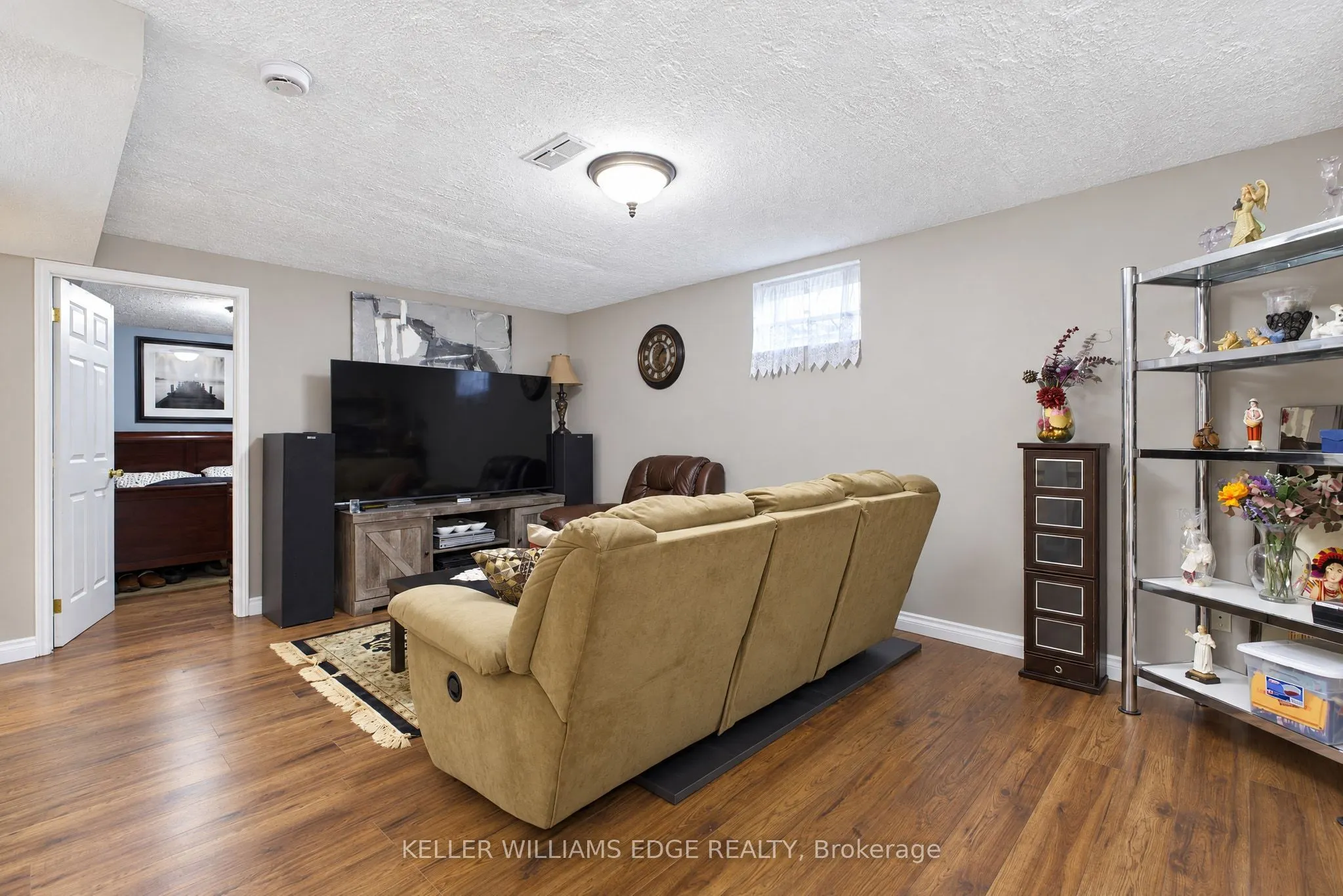 93 Wellandvale Drive